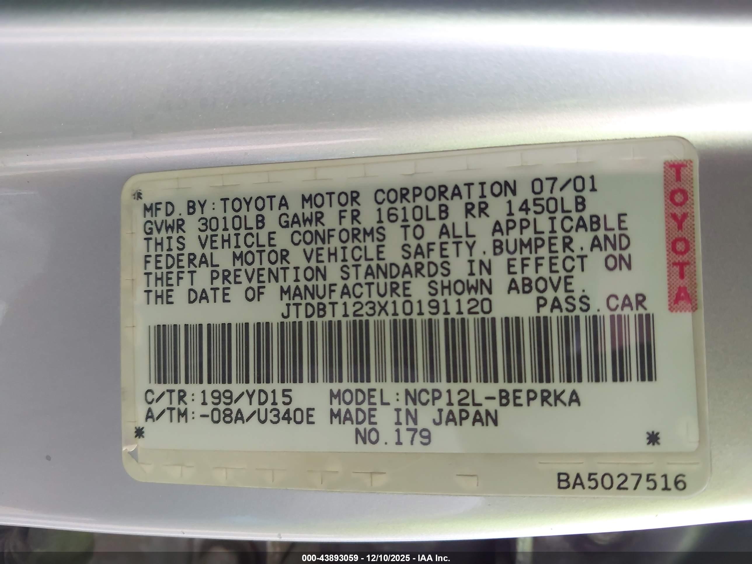 TOYOTA ECHO image 9
