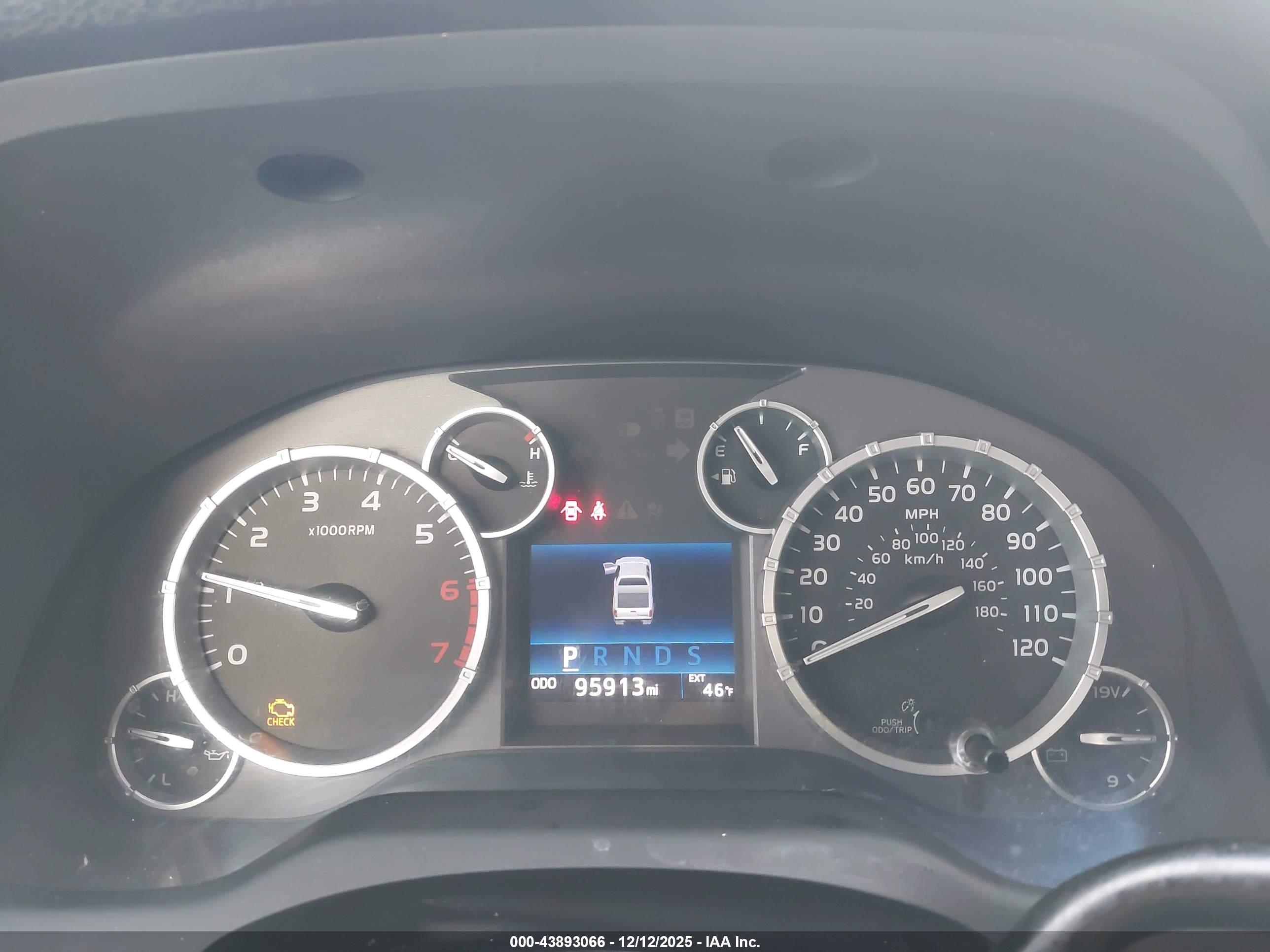 TOYOTA TUNDRA image 7