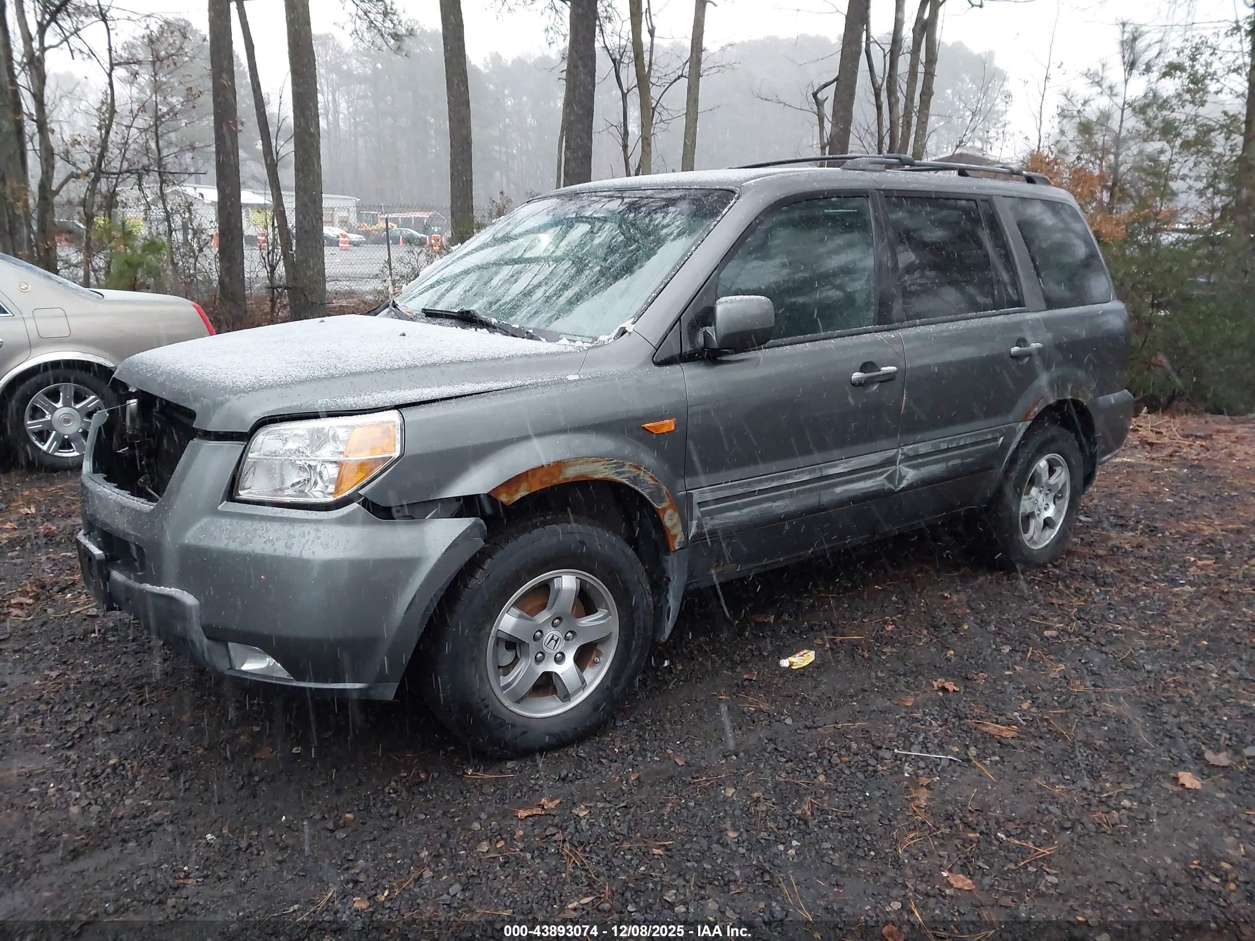 HONDA PILOT image 2