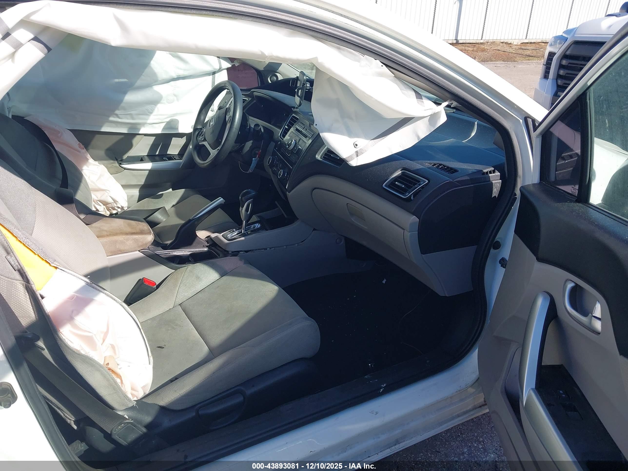 HONDA CIVIC image 5