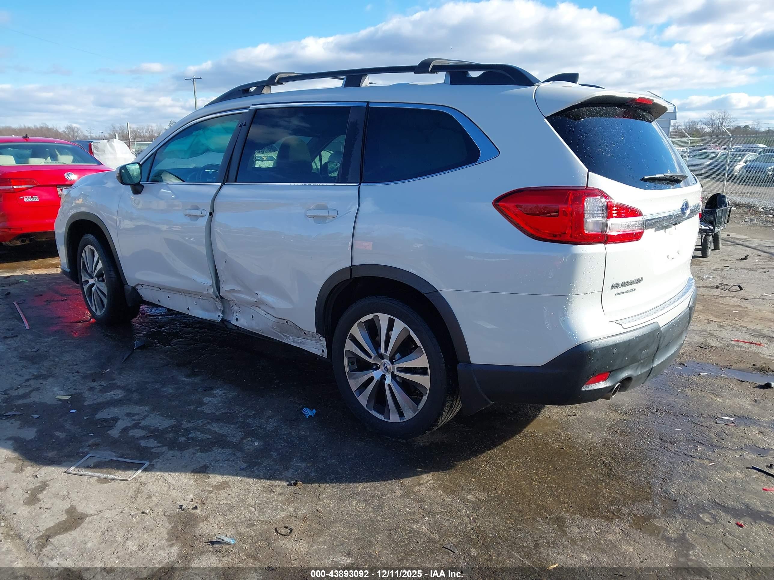 SUBARU ASCENT image 3