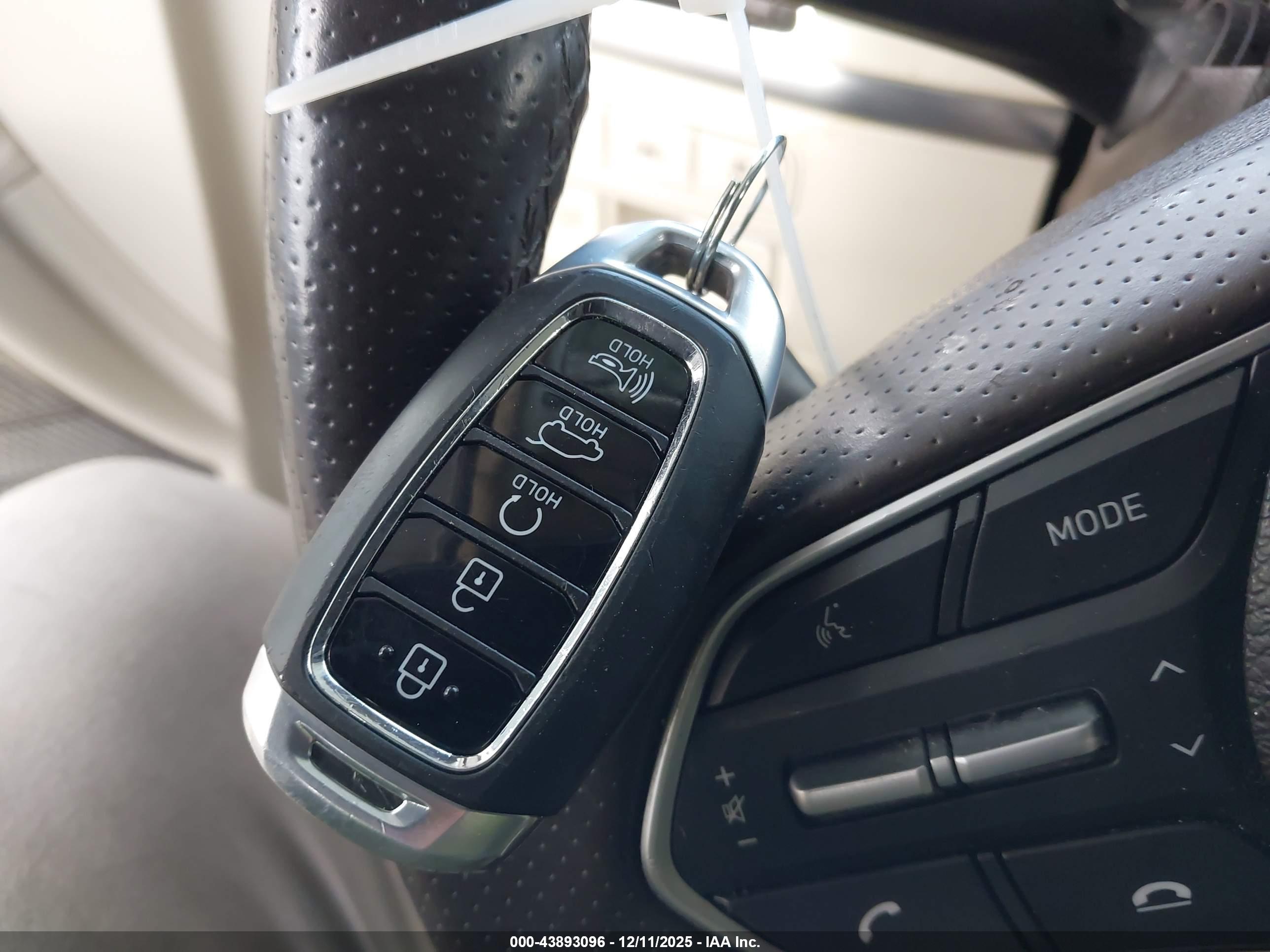 HYUNDAI PALISADE image 11