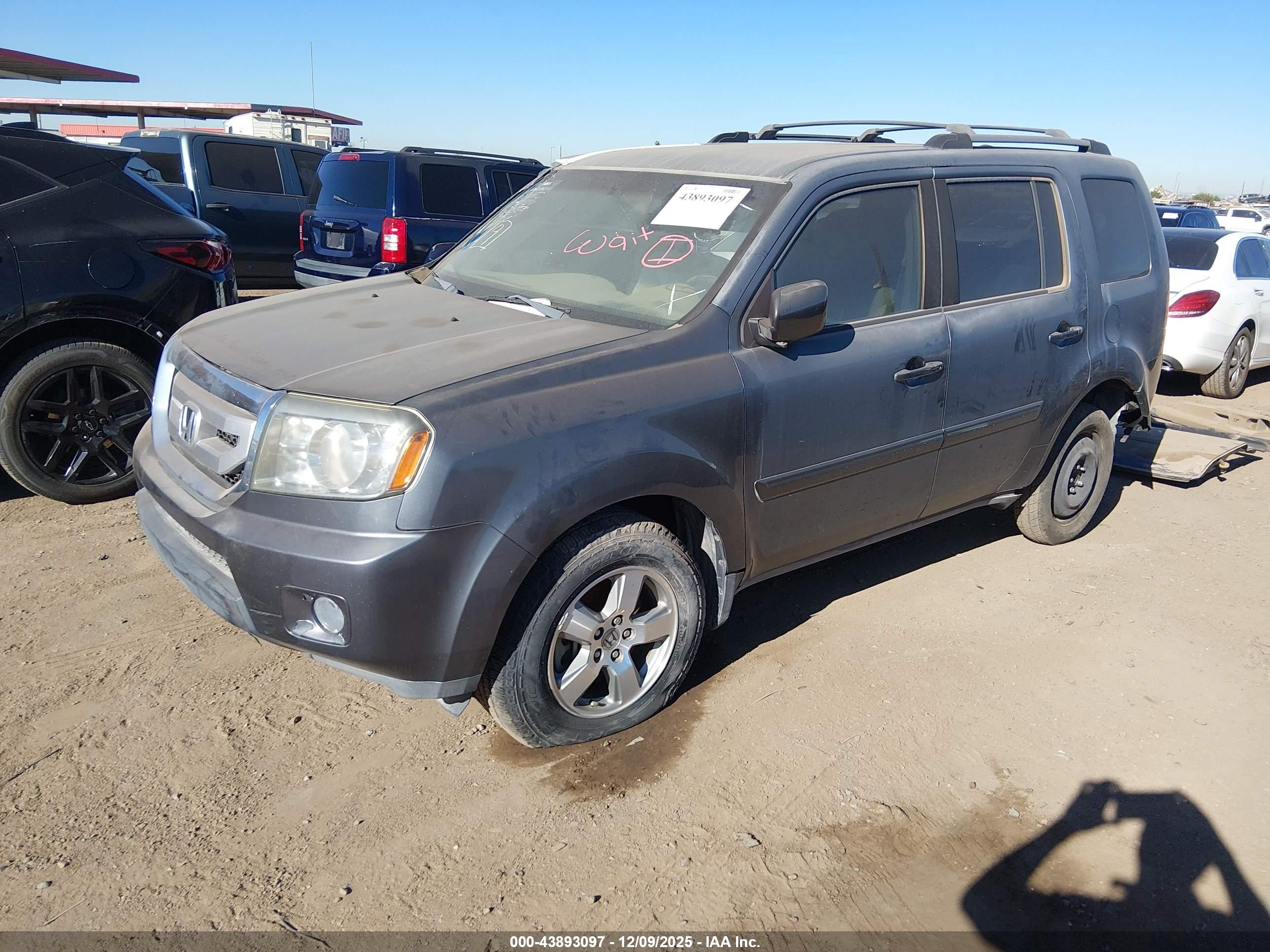 HONDA PILOT image 2