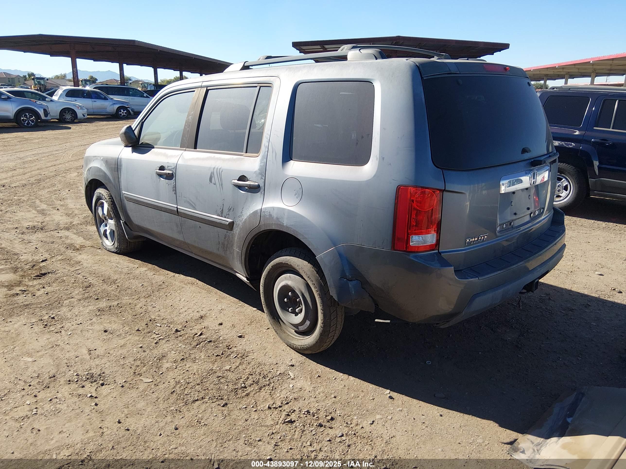 HONDA PILOT image 3