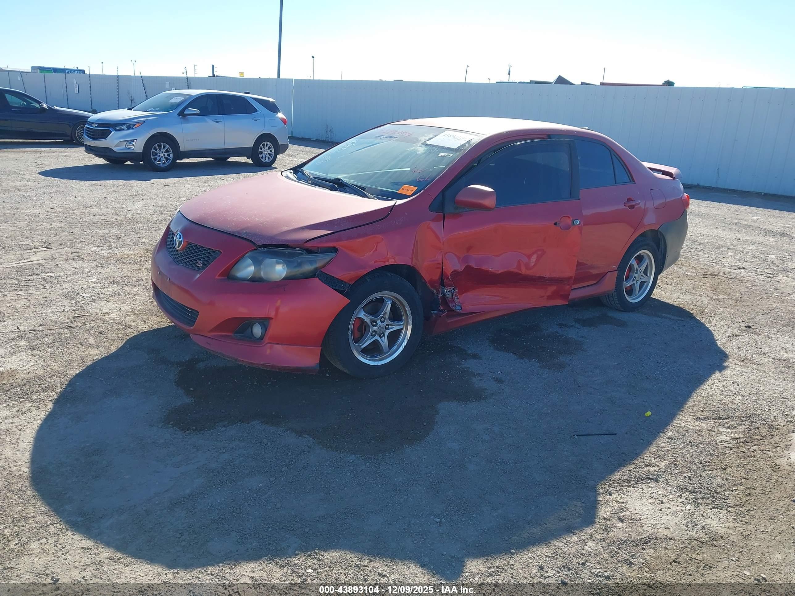 TOYOTA COROLLA image 2