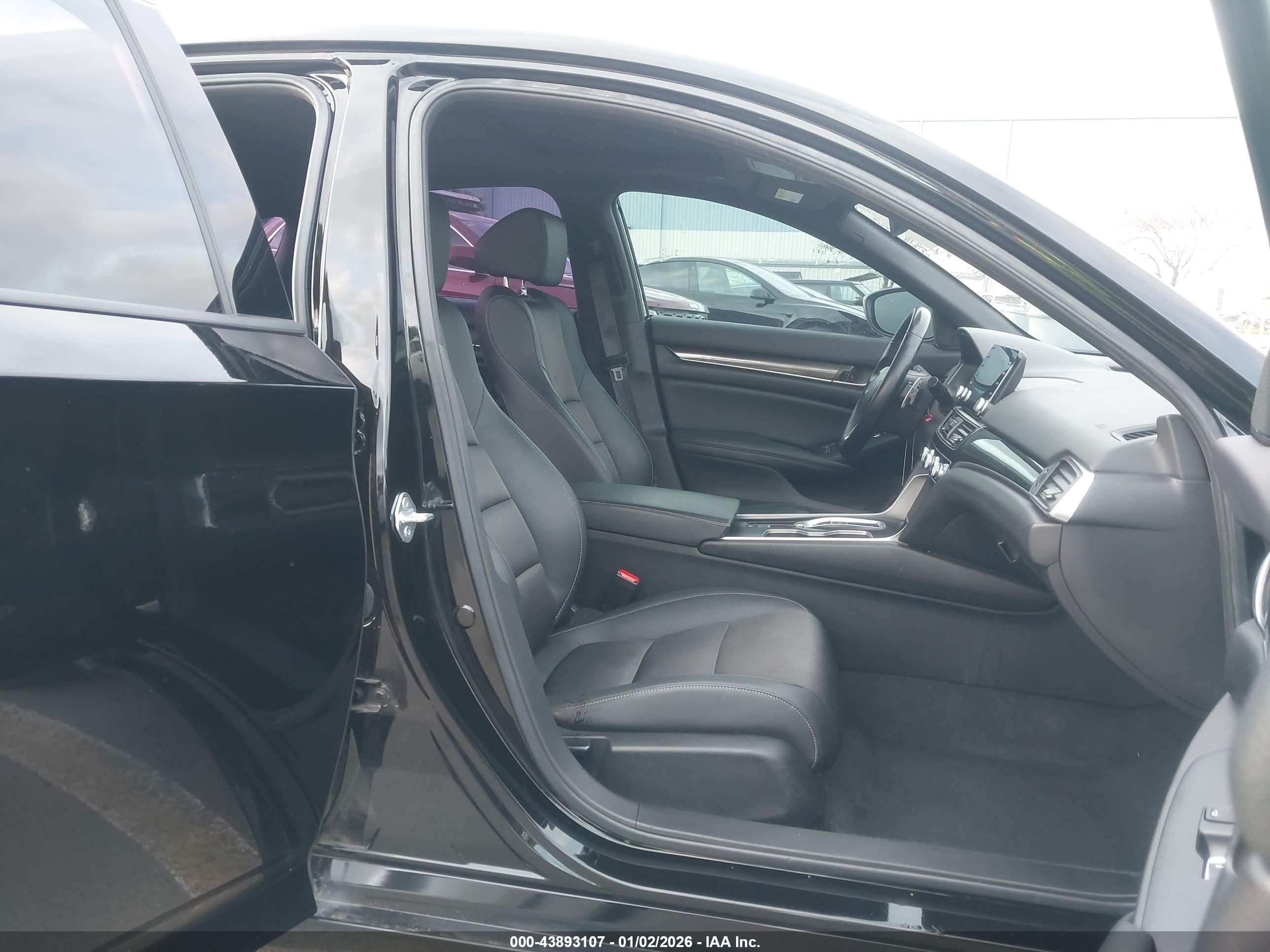 HONDA ACCORD image 5