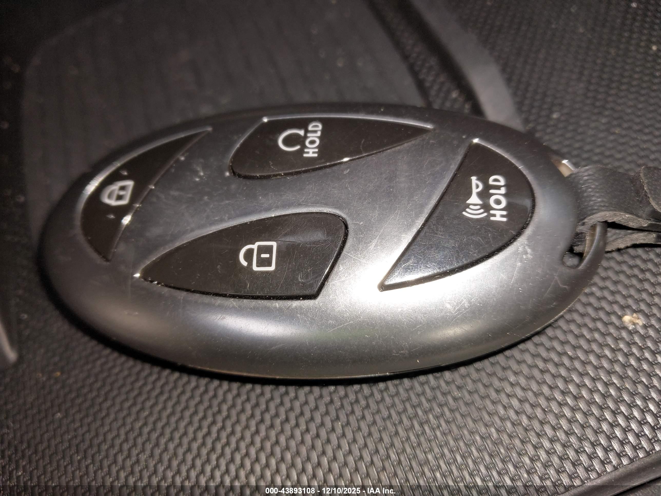 HYUNDAI SONATA image 11