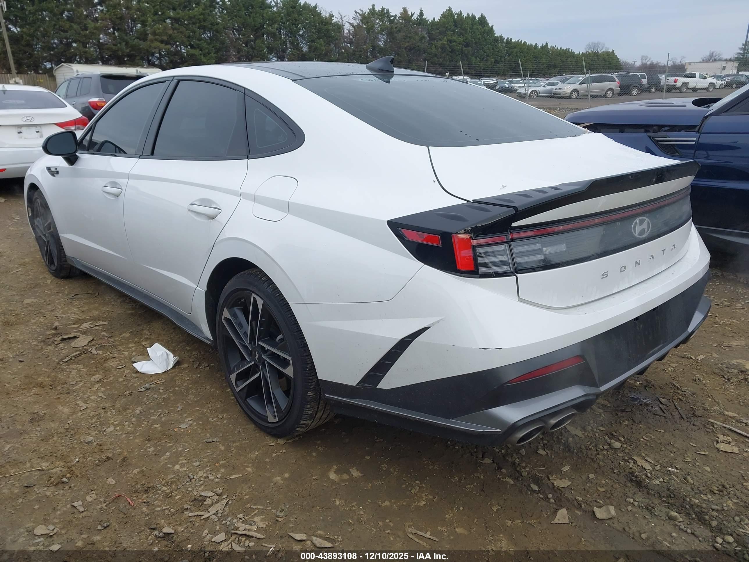 HYUNDAI SONATA image 3