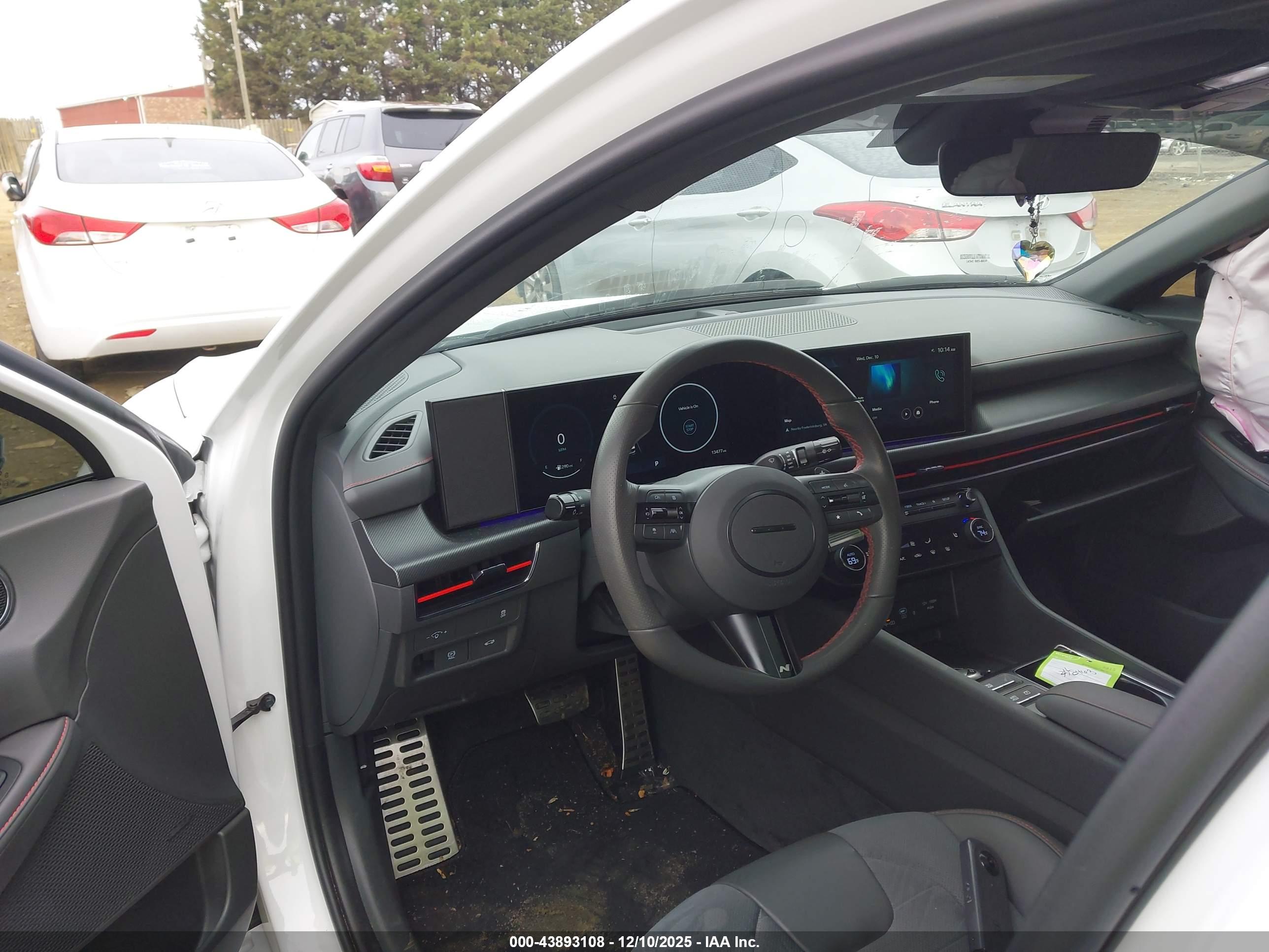 HYUNDAI SONATA image 5