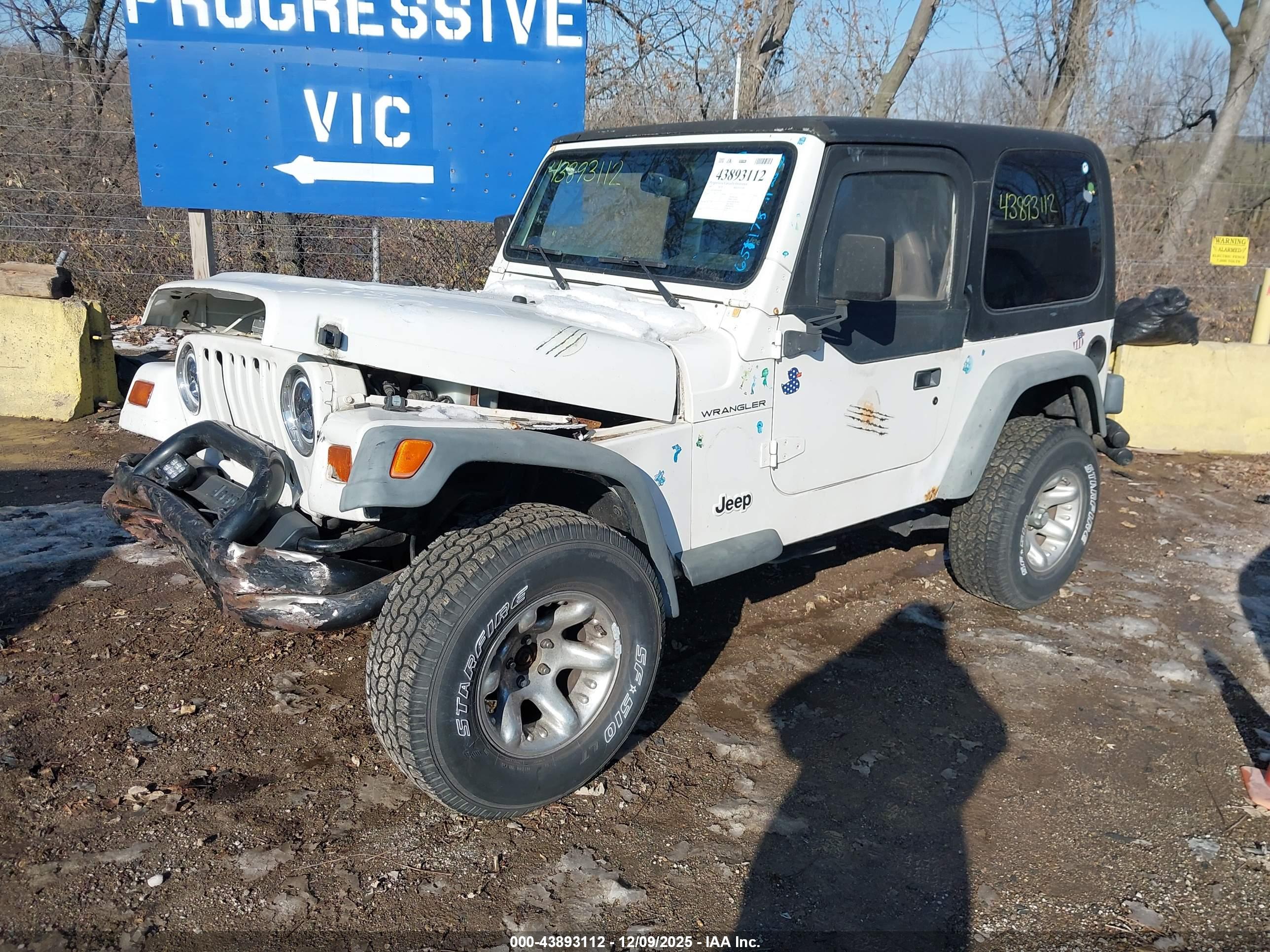 JEEP WRANGLER image 2