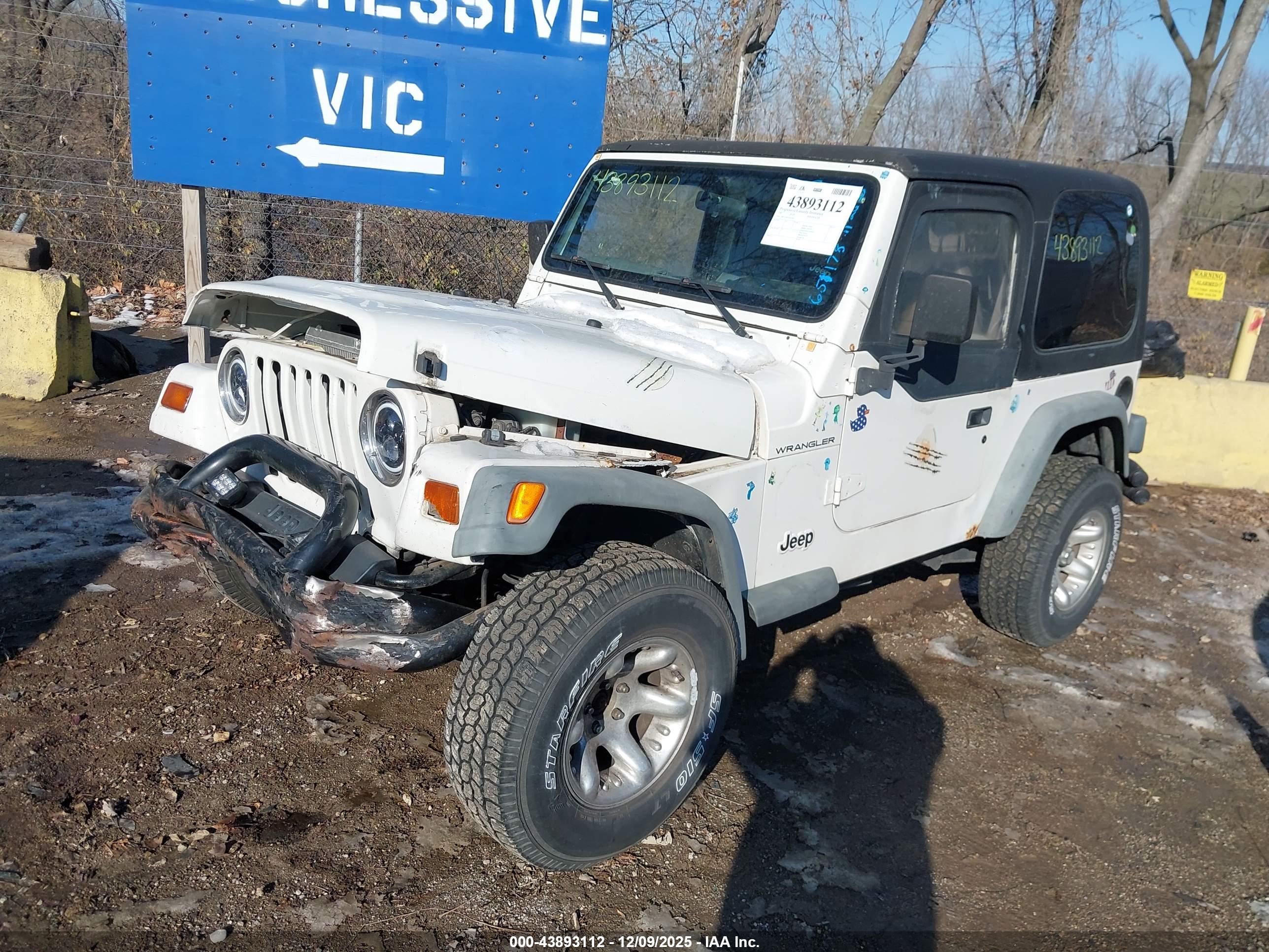 JEEP WRANGLER image 6