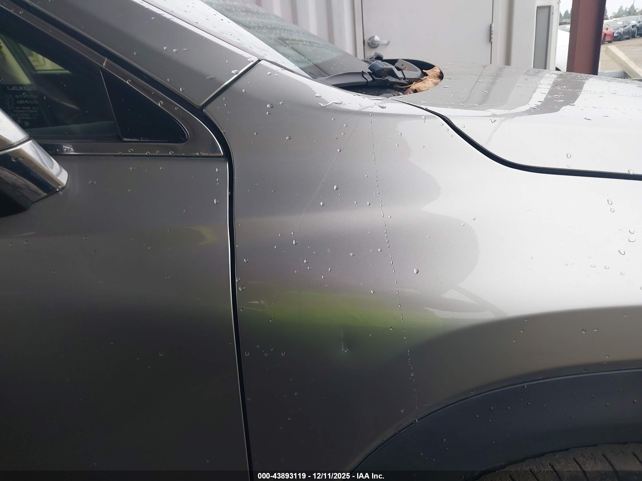LEXUS NX image 6