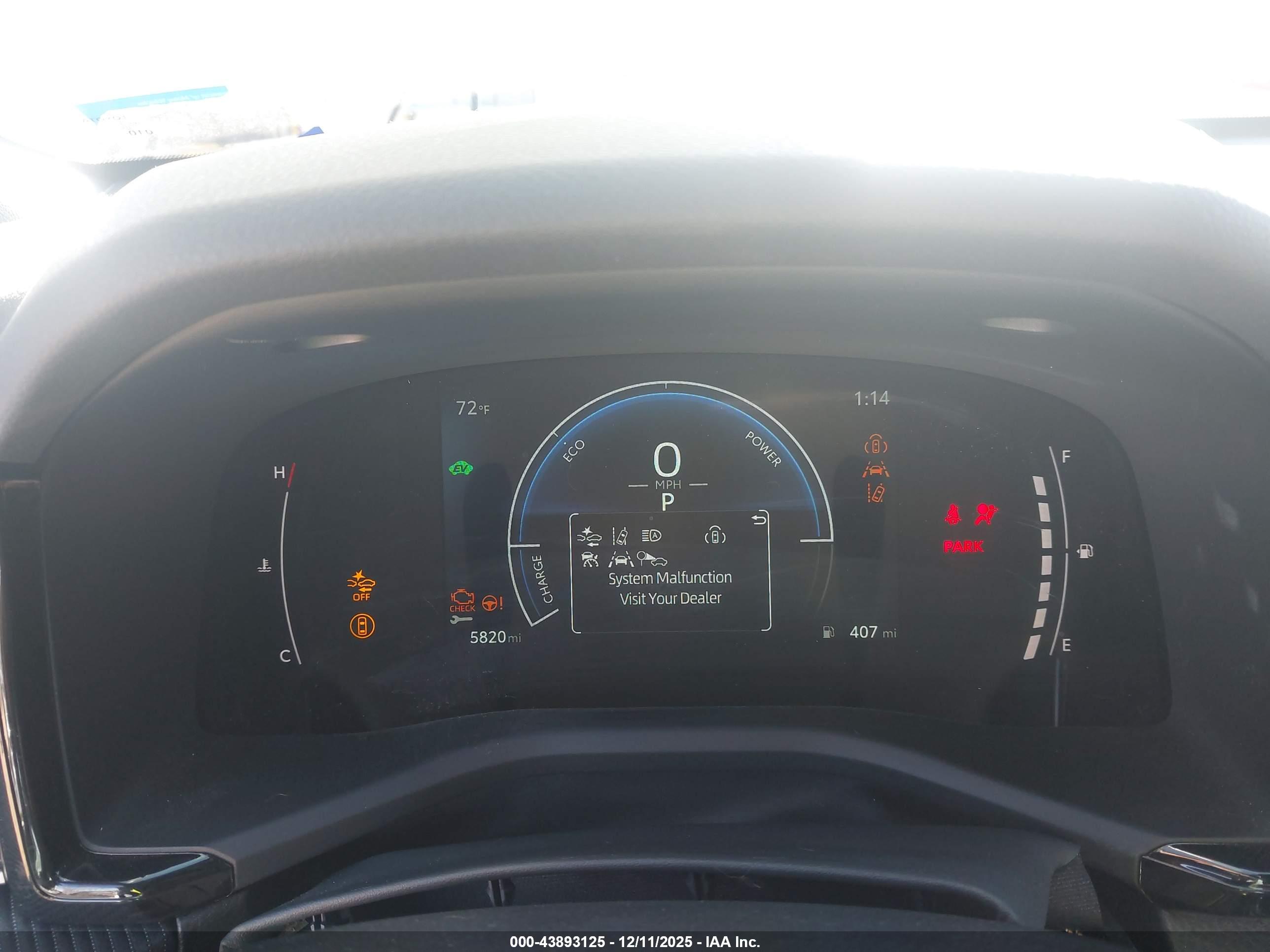 TOYOTA CAMRY image 7