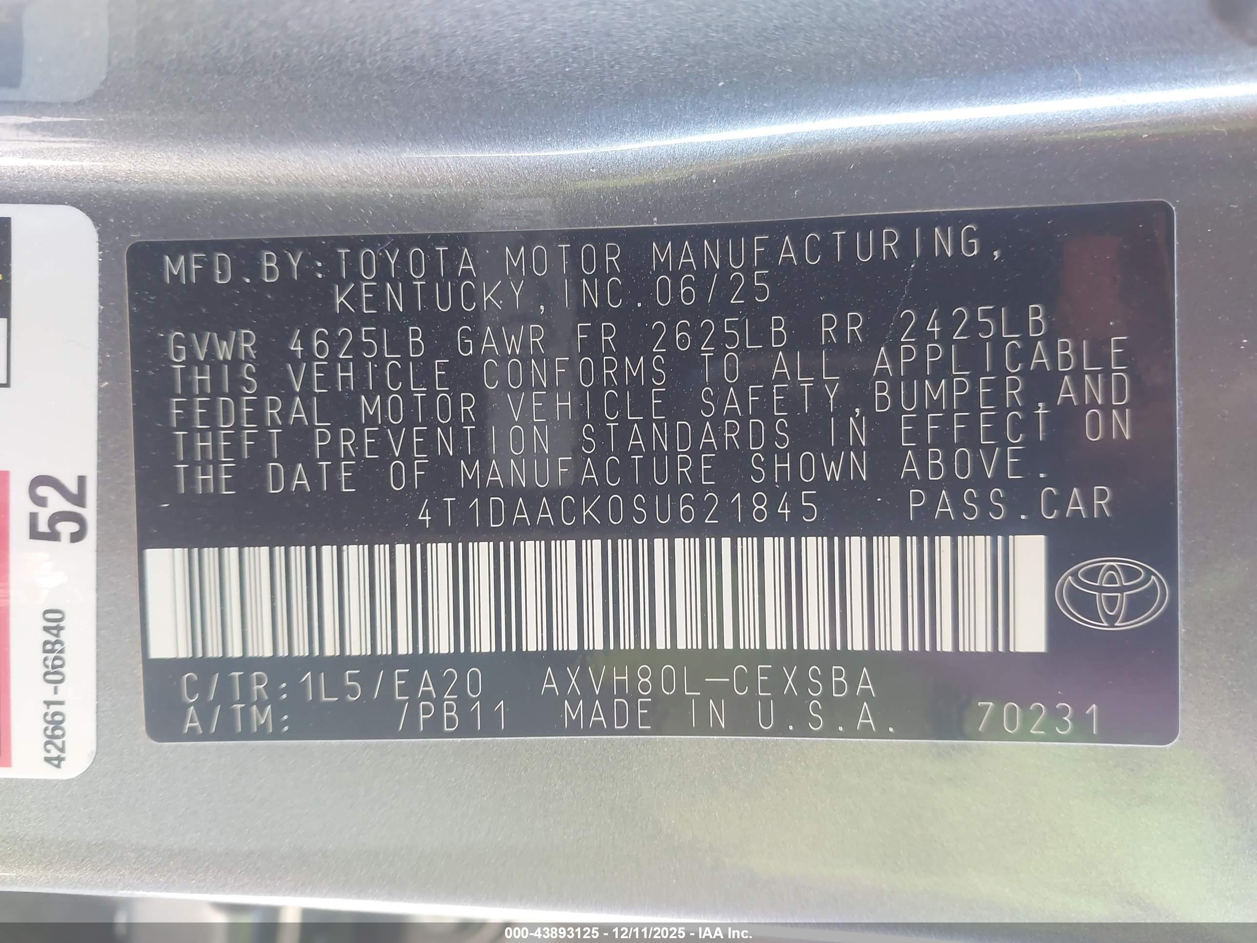 TOYOTA CAMRY image 9