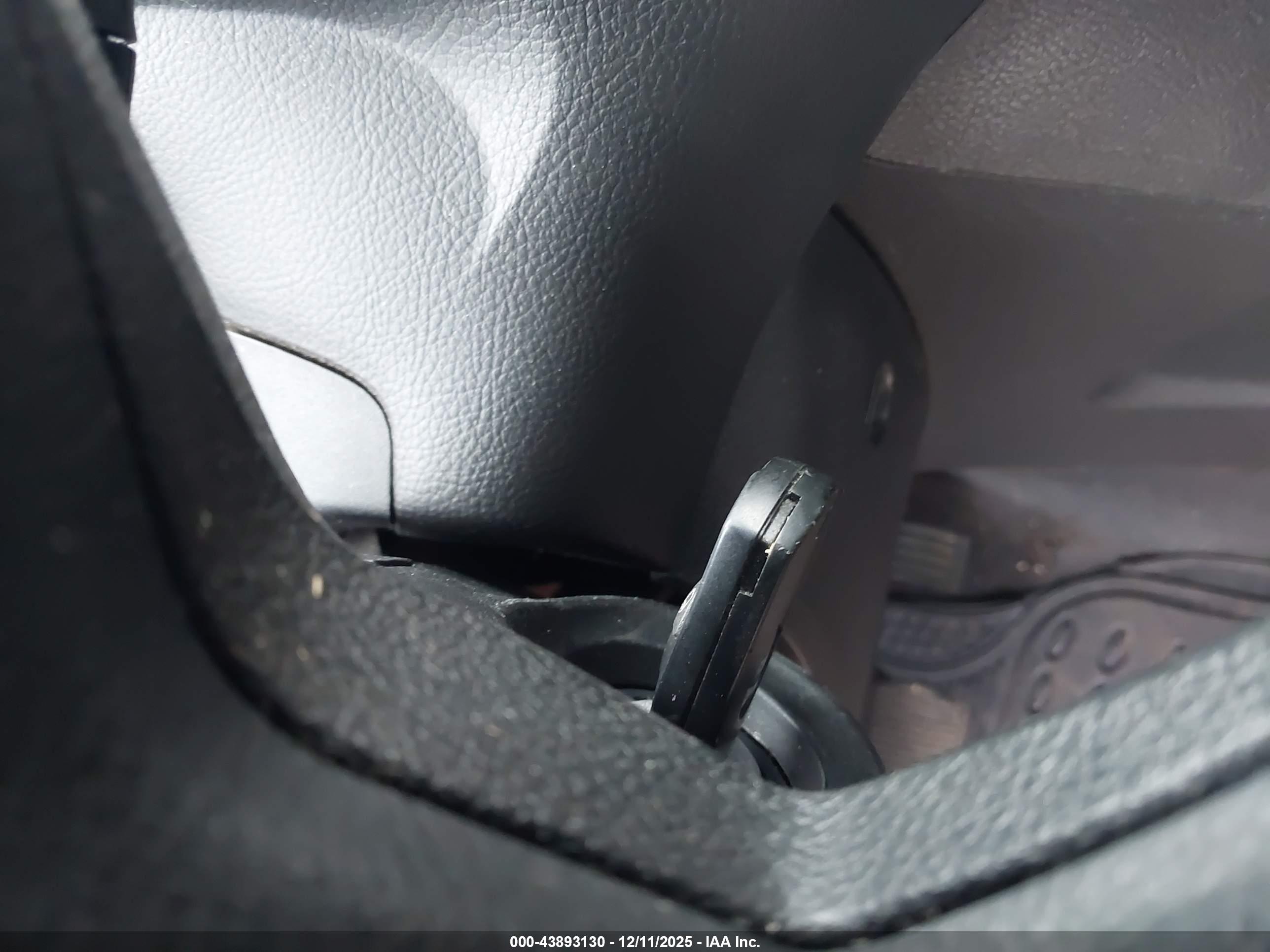 FORD FOCUS image 11