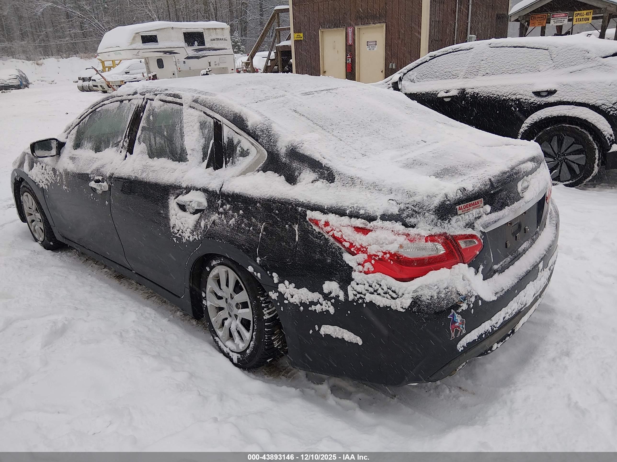 NISSAN ALTIMA image 3