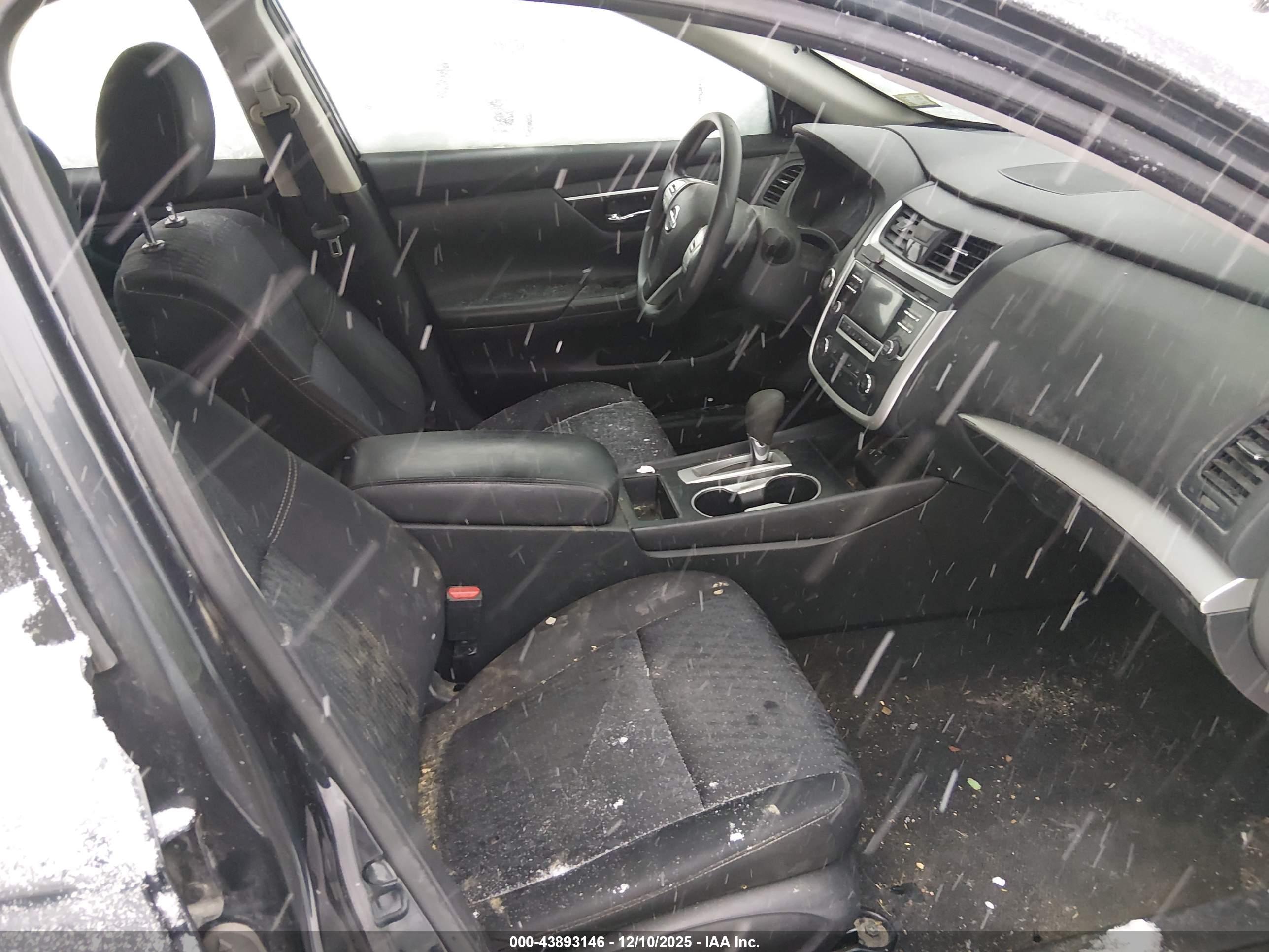 NISSAN ALTIMA image 5