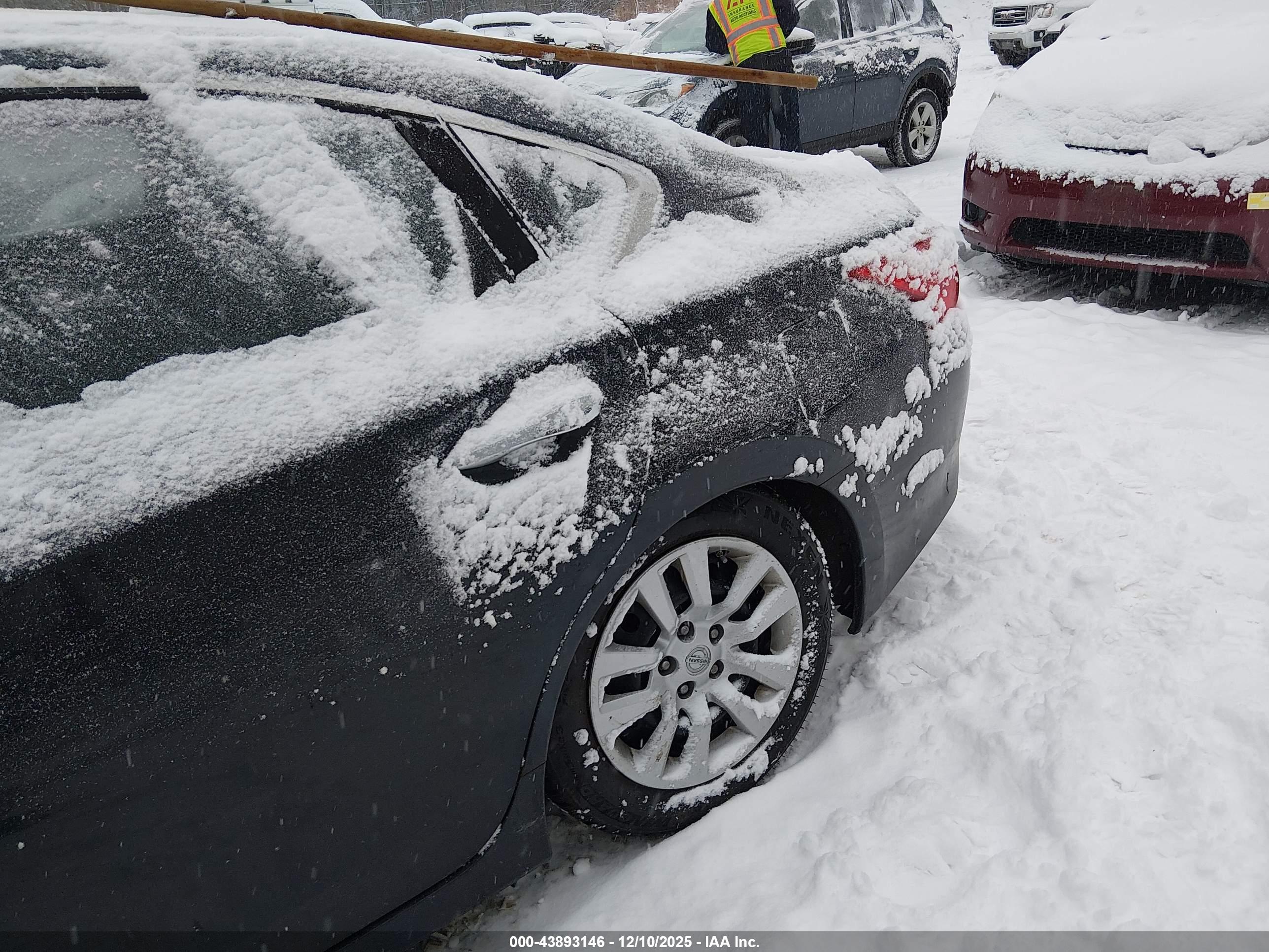 NISSAN ALTIMA image 6