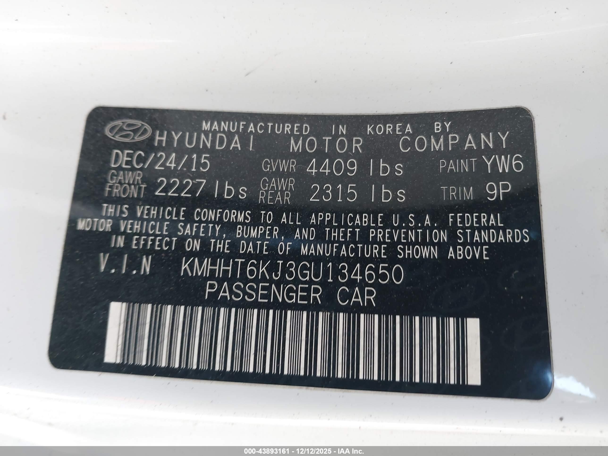 HYUNDAI GENESIS image 9