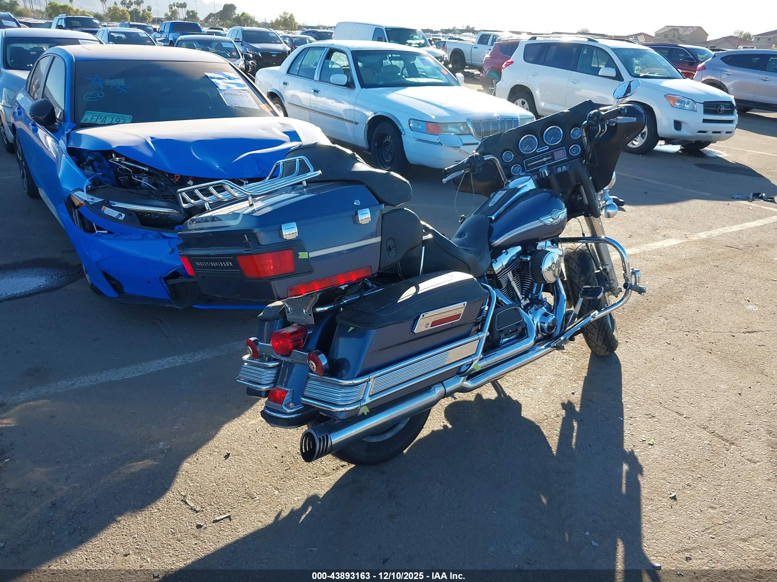 HARLEY-DAVIDSON FLHTCUI image 4