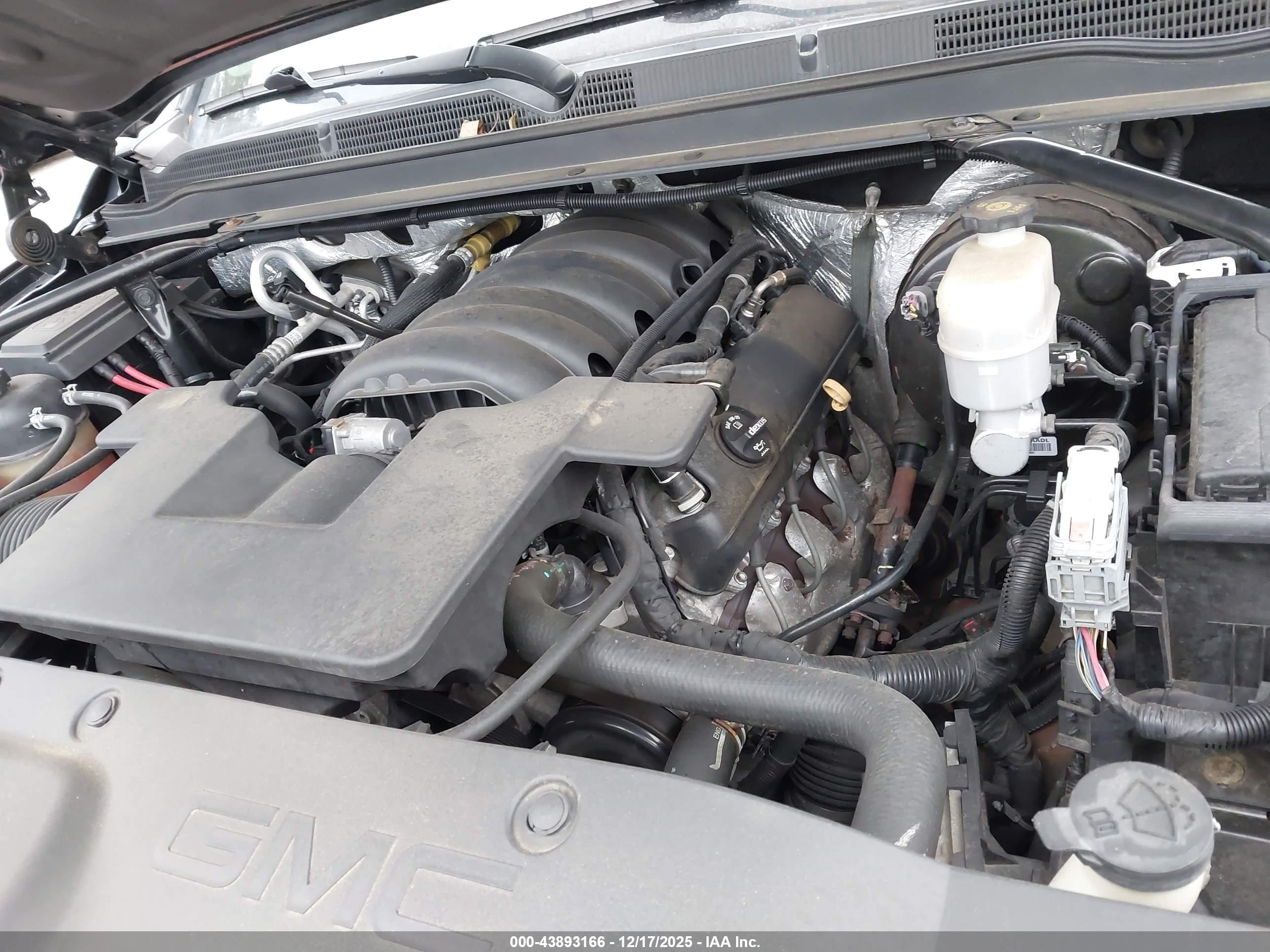 GMC YUKON image 10