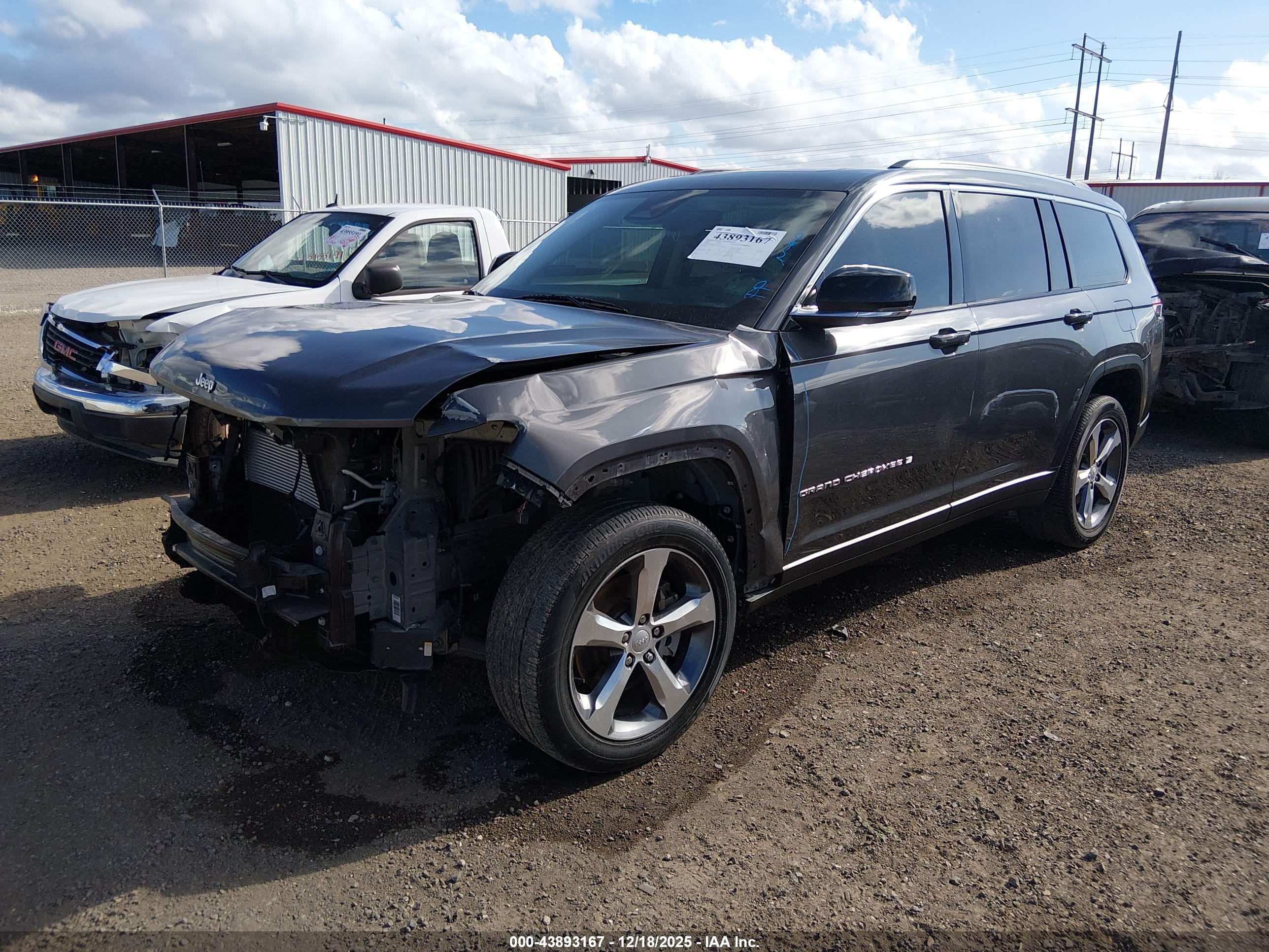 JEEP GRAND image 2