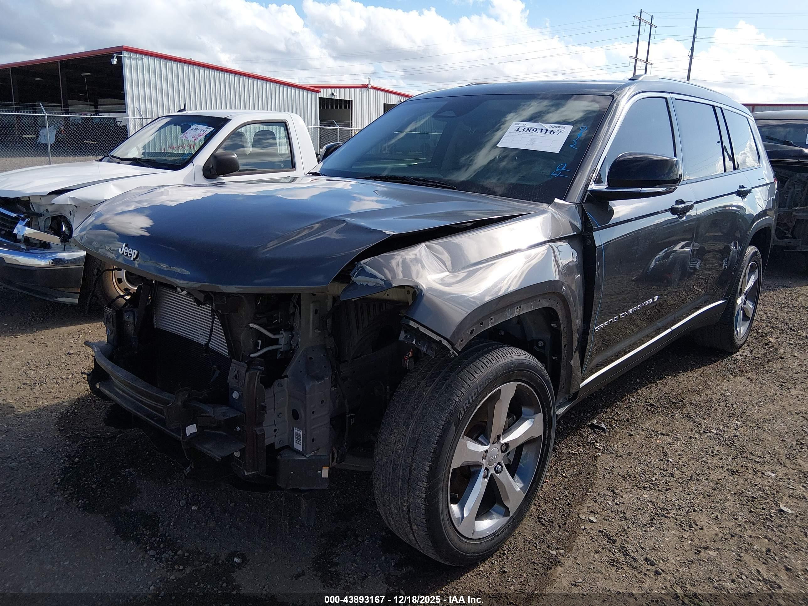 JEEP GRAND image 6
