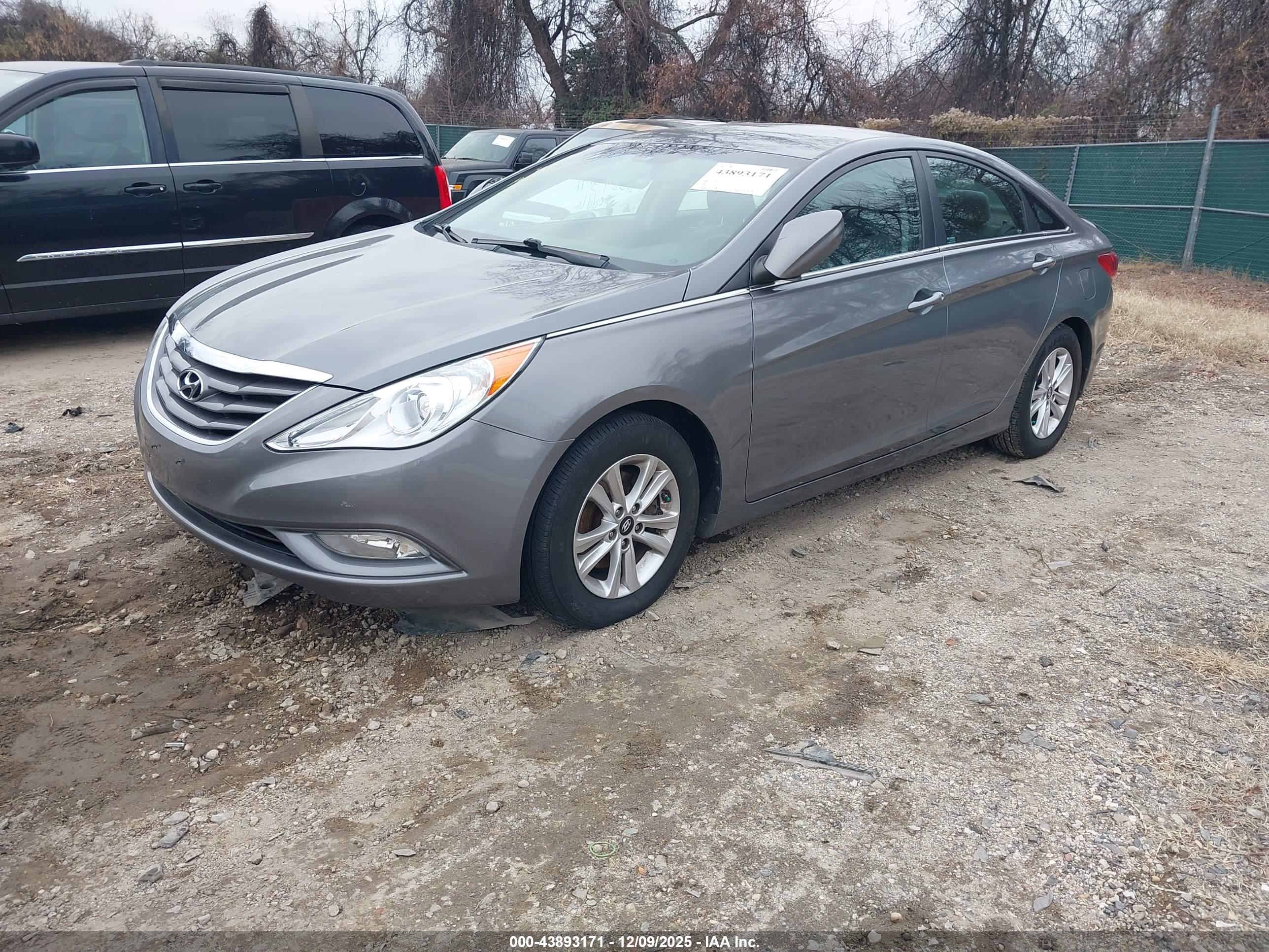 HYUNDAI SONATA image 2