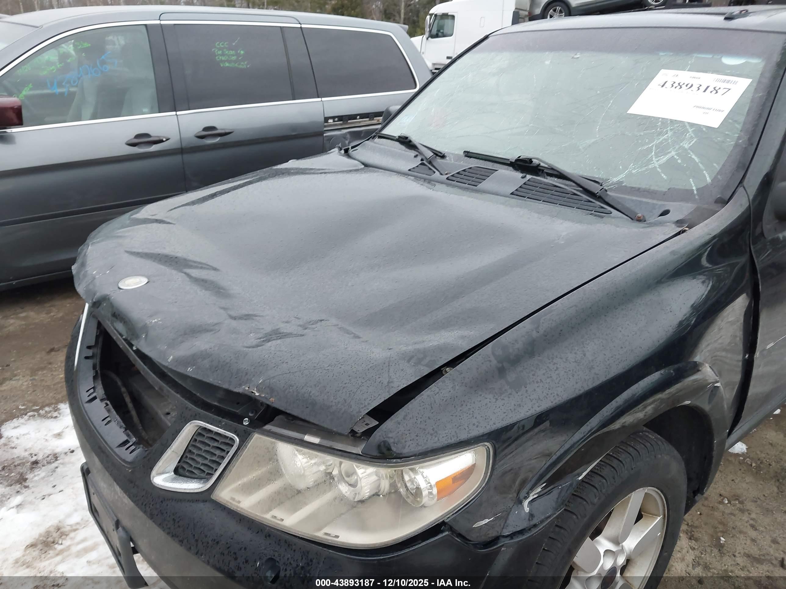 SAAB 9-7X image 6