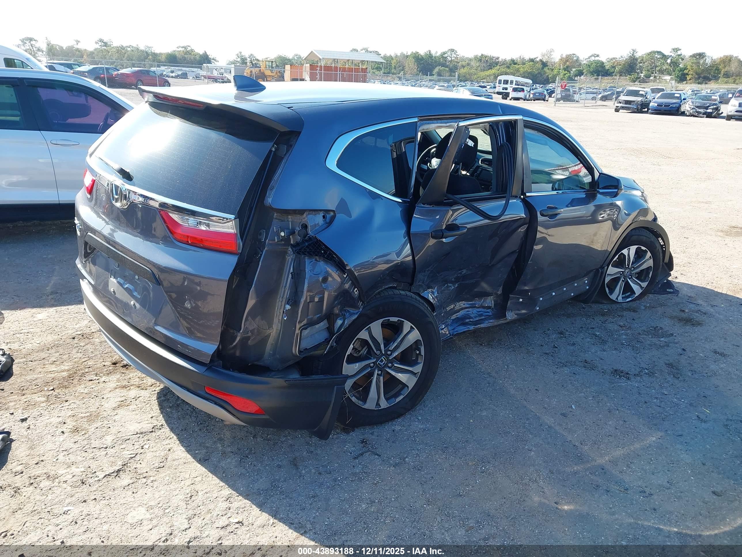 HONDA CR-V image 4