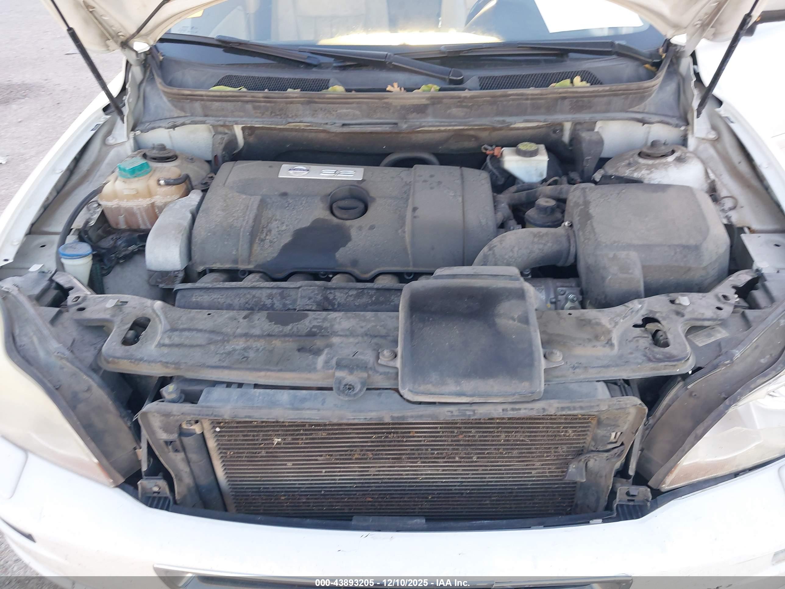 VOLVO XC90 image 10