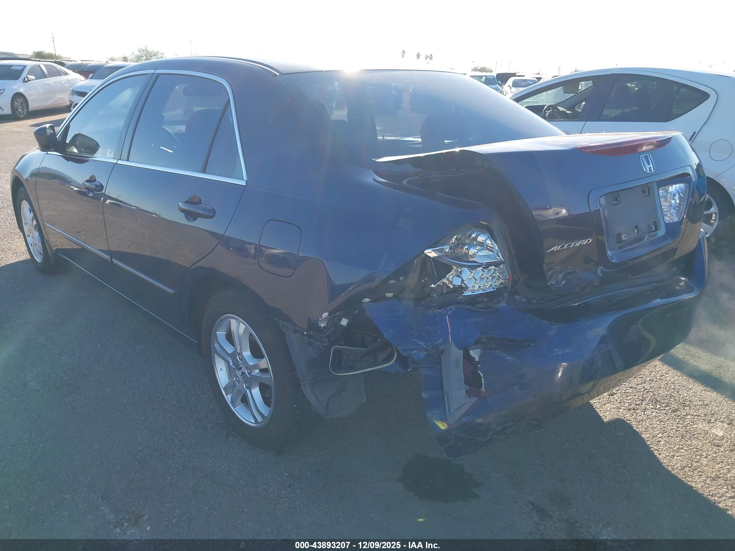 HONDA ACCORD image 6
