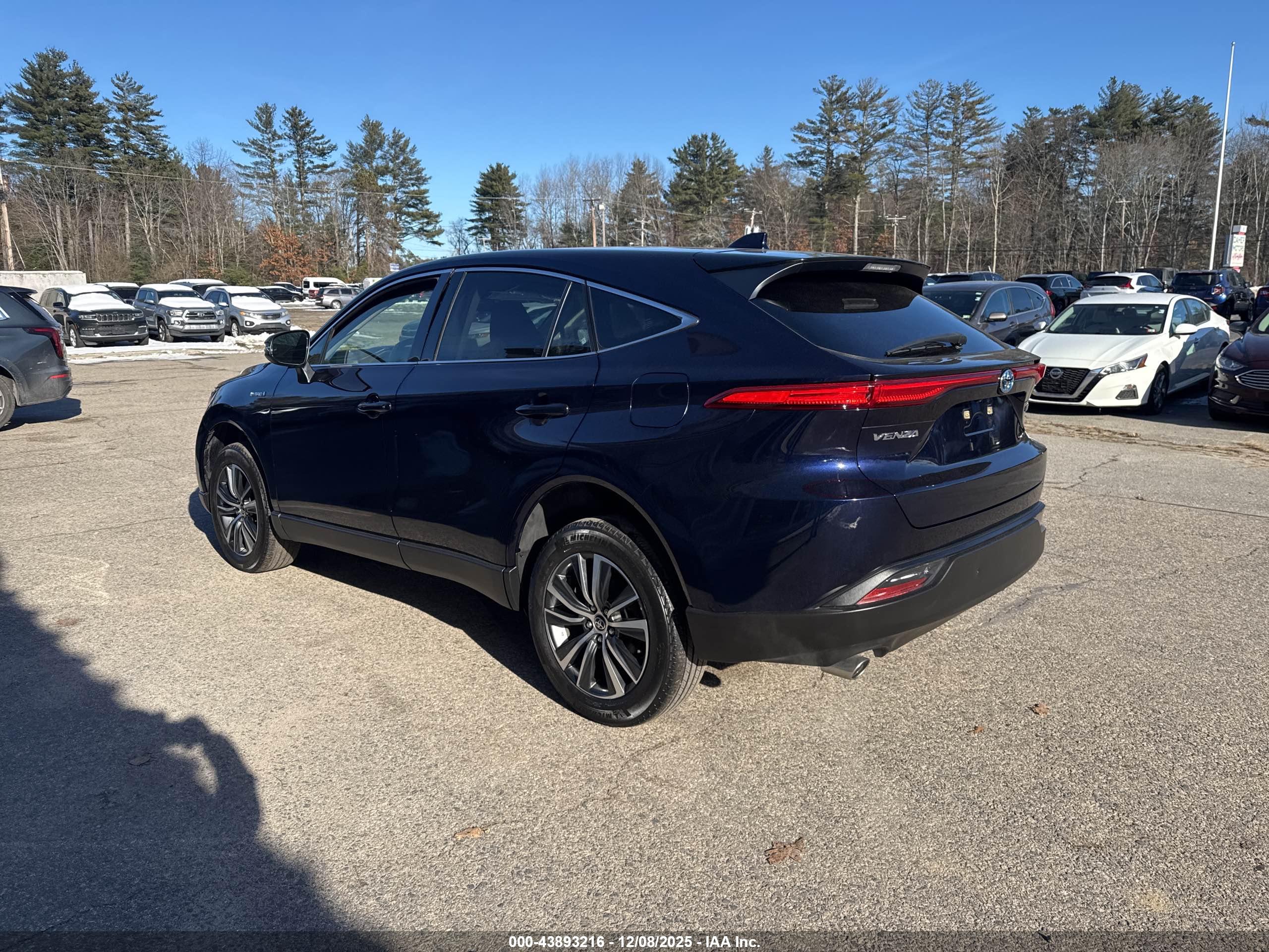 TOYOTA VENZA image 3