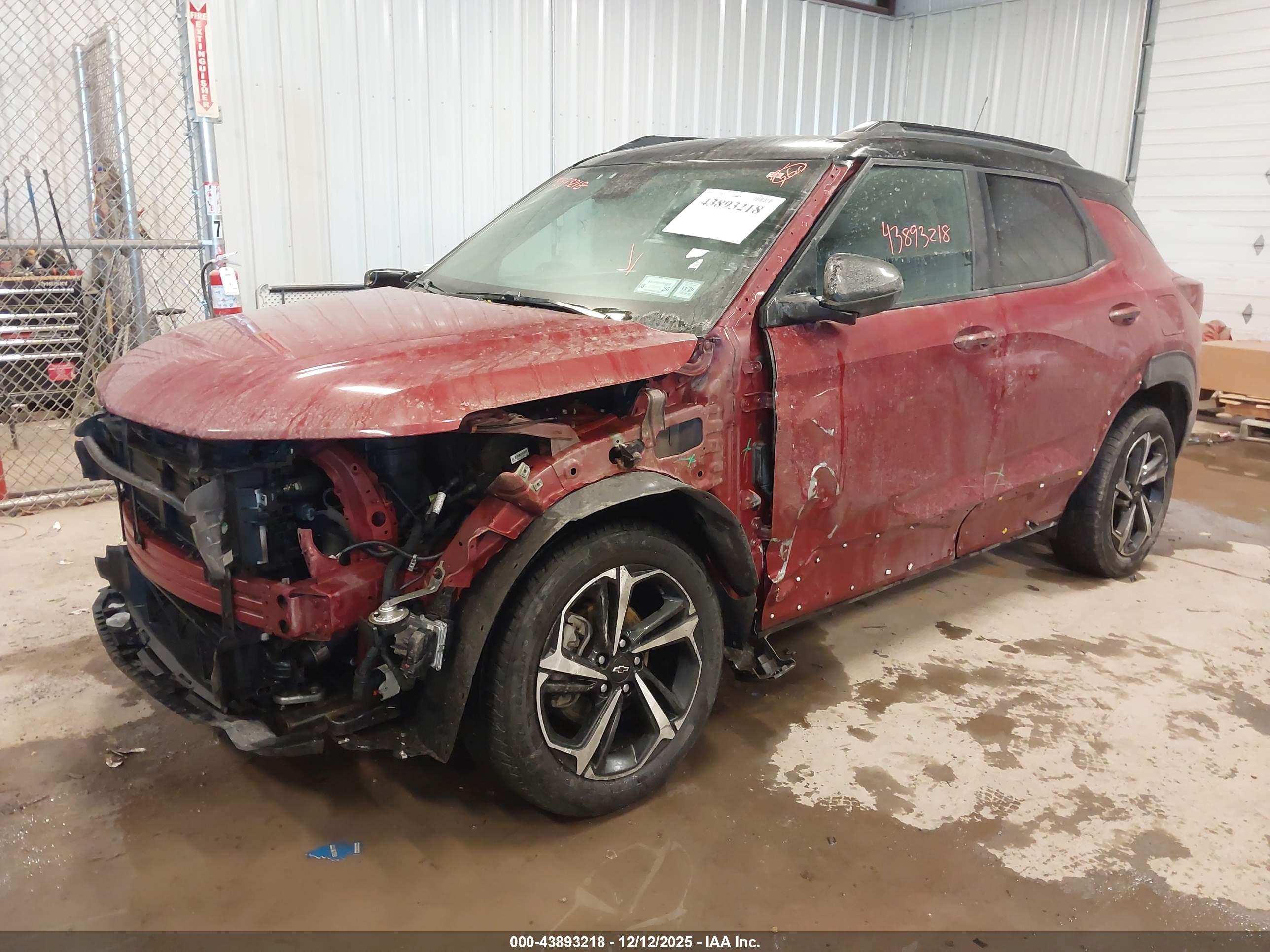 CHEVROLET TRAILBLAZER image 2