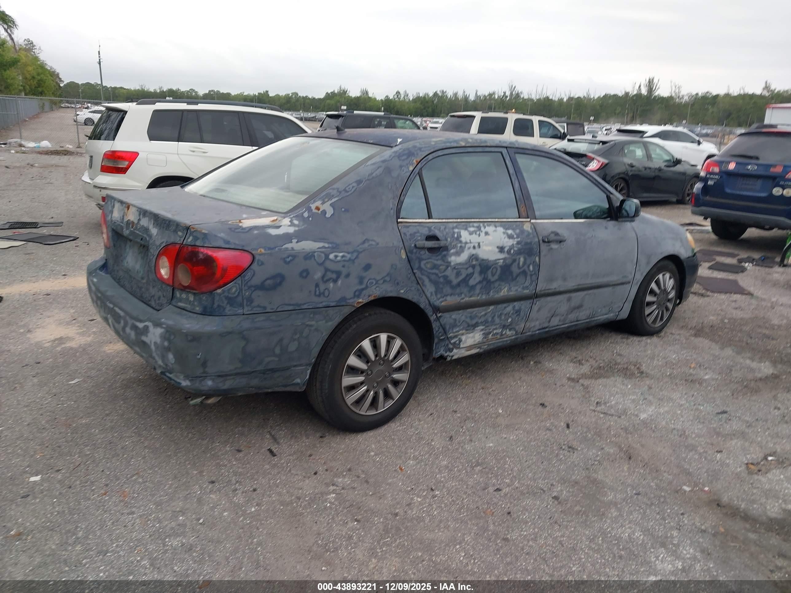 TOYOTA COROLLA image 4