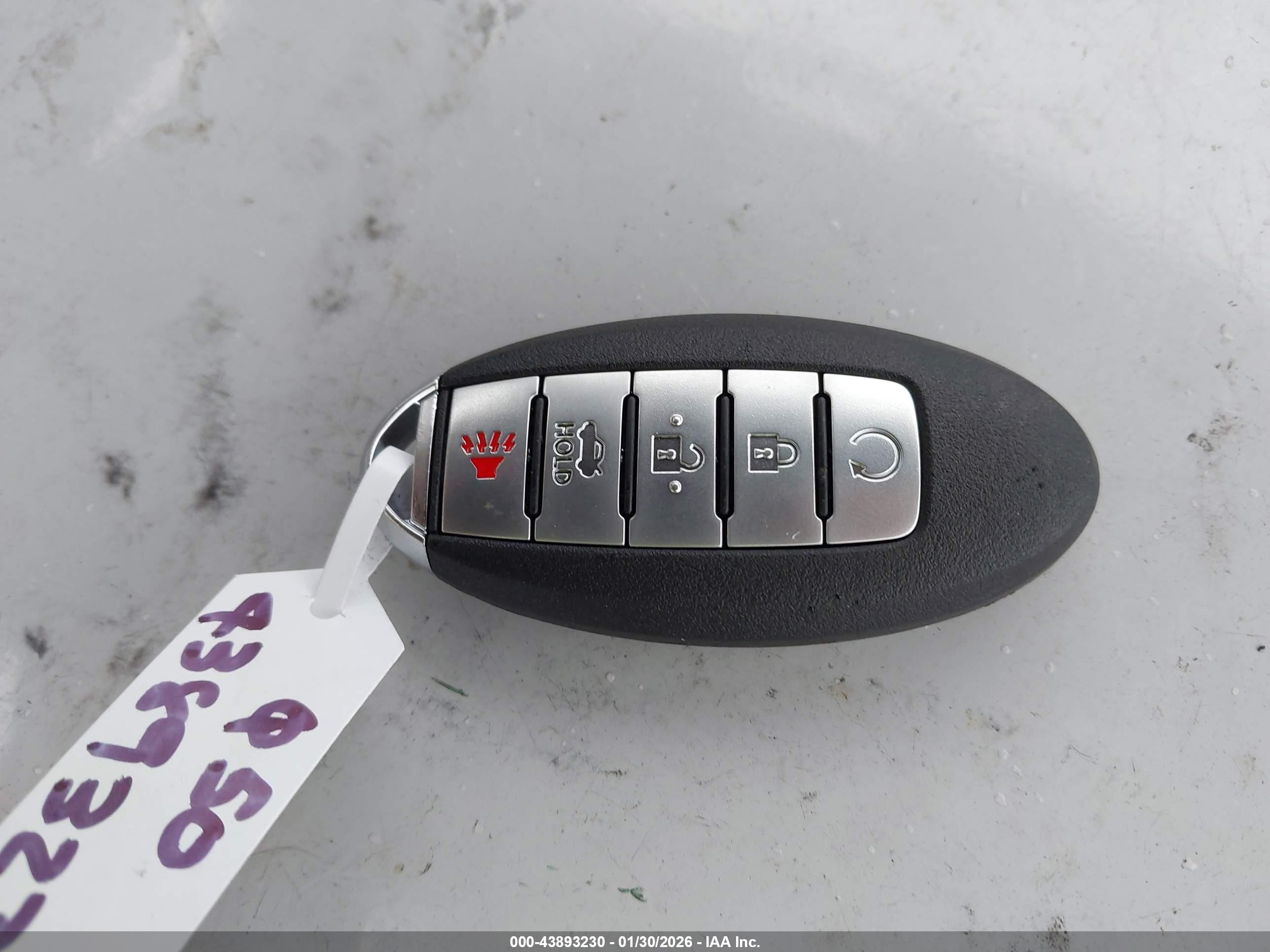 INFINITI Q50 image 11