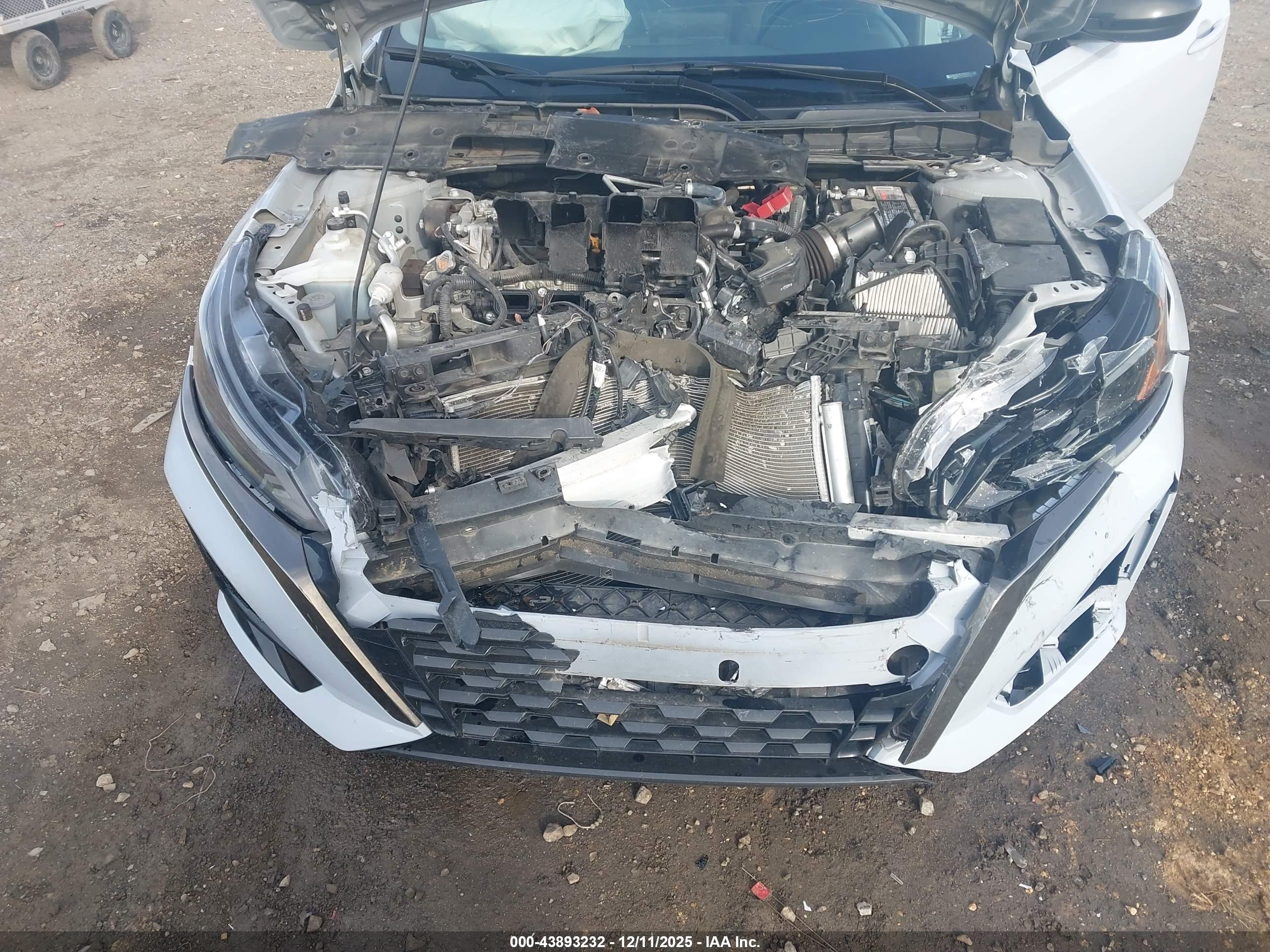 NISSAN ALTIMA image 10