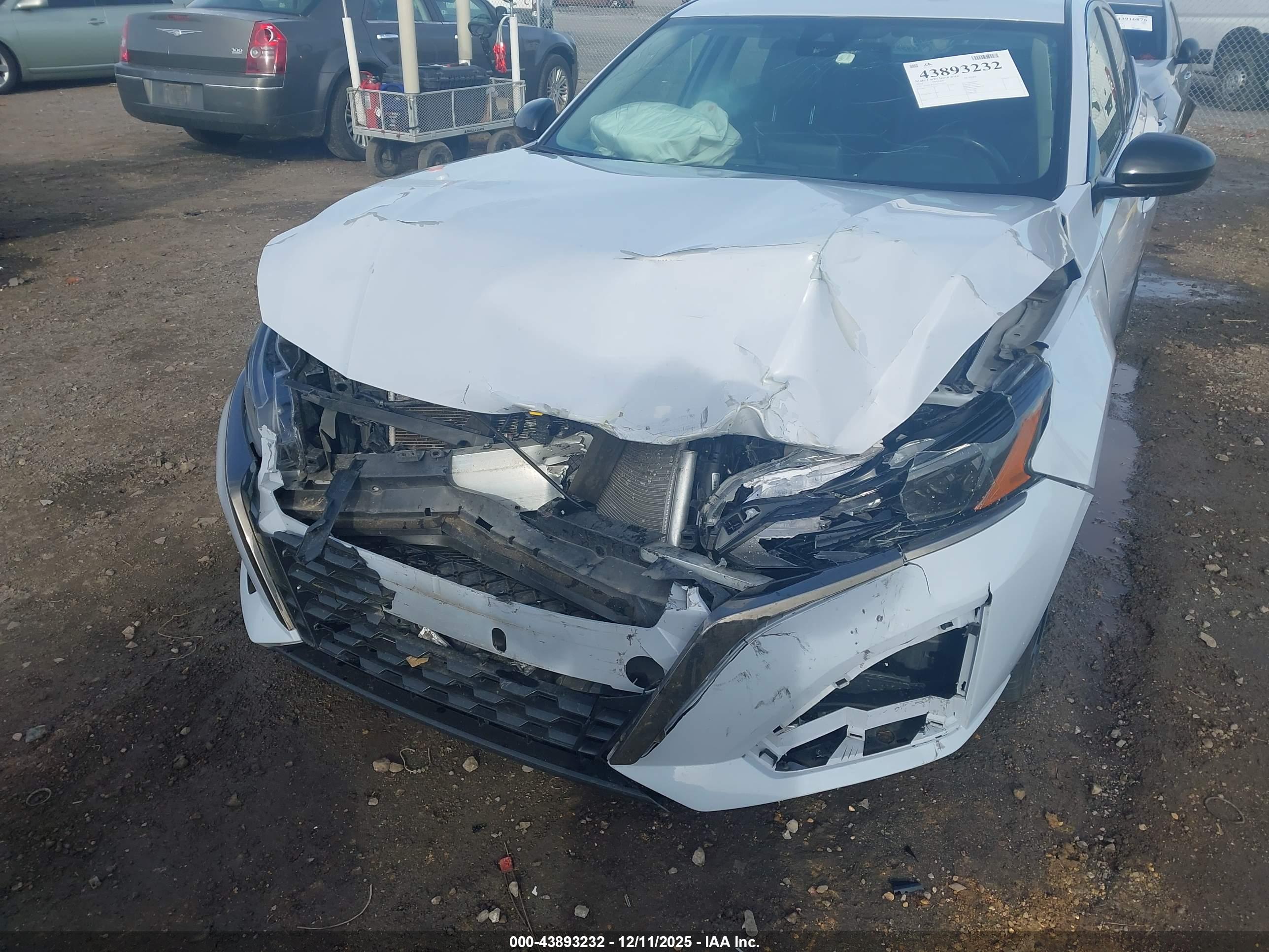NISSAN ALTIMA image 6