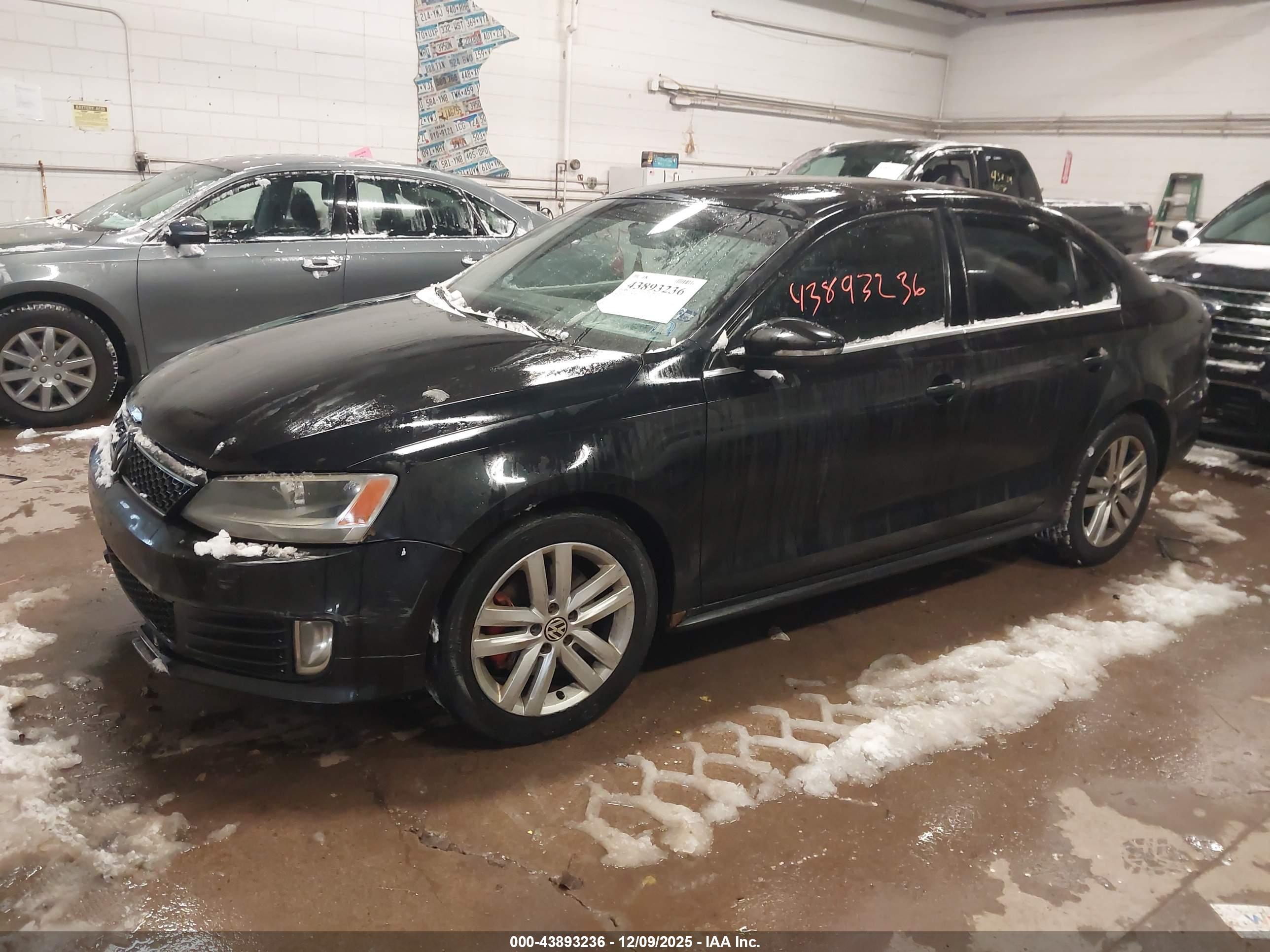 VOLKSWAGEN JETTA image 2