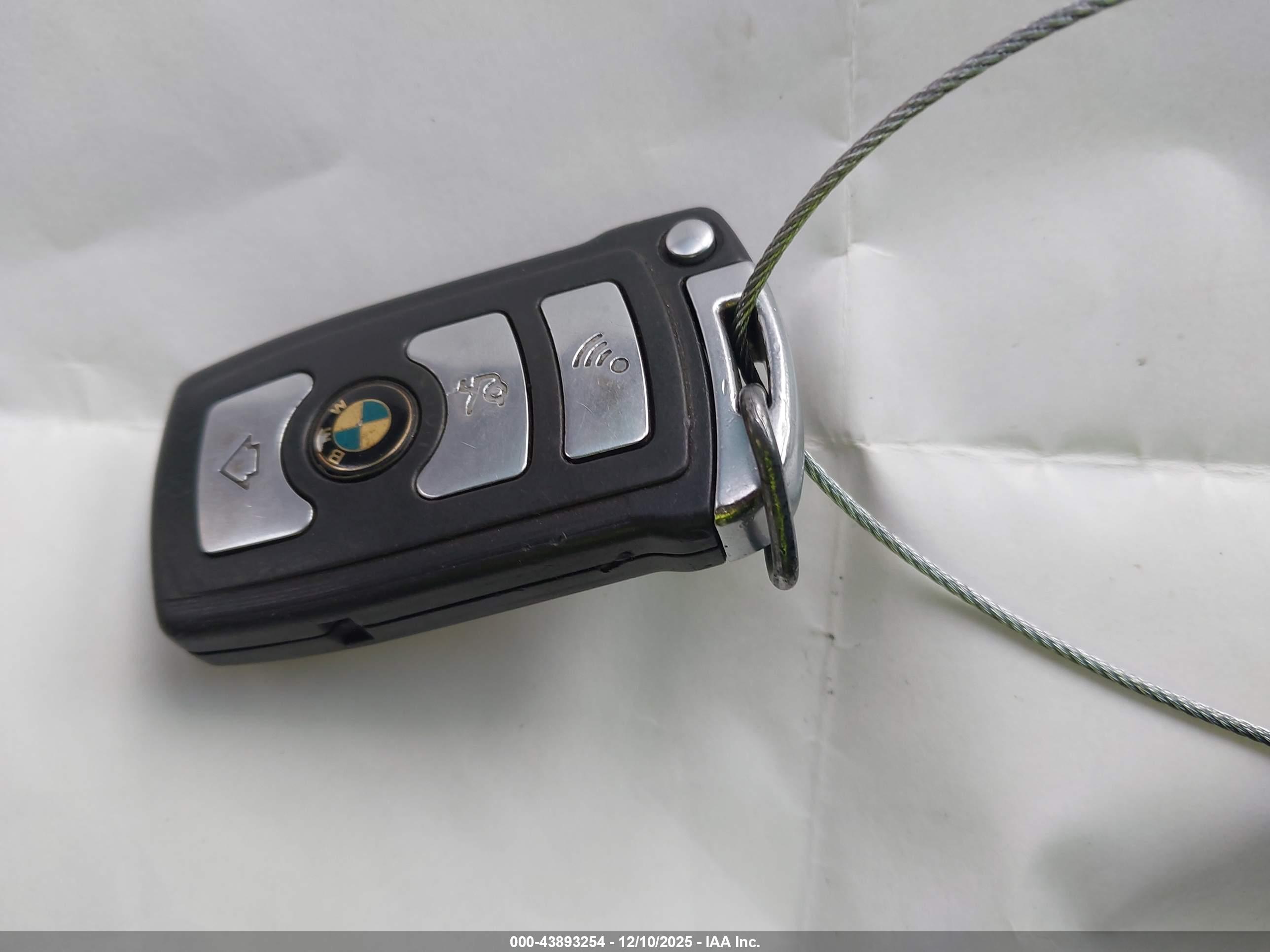 BMW 745I image 11