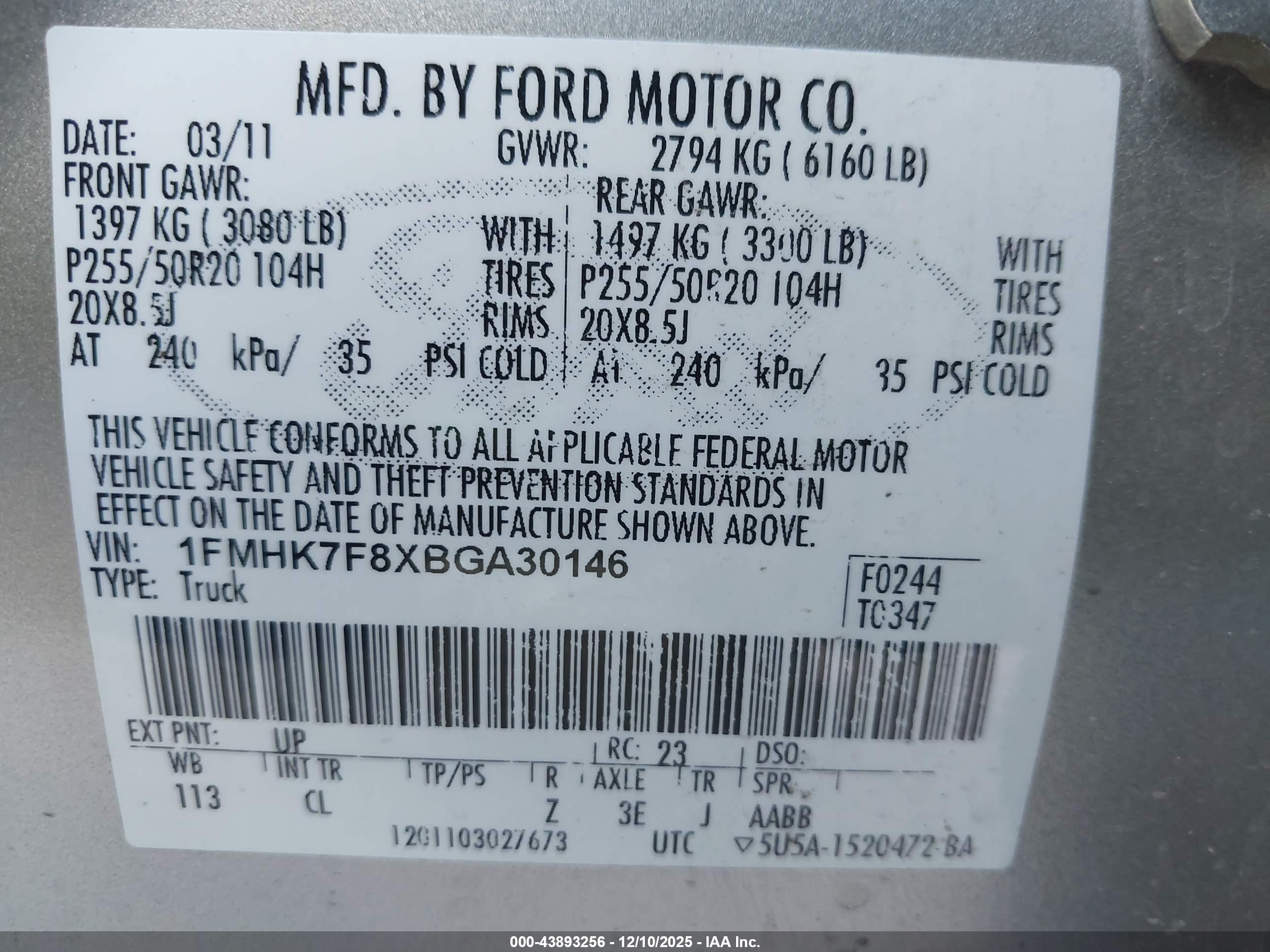 FORD EXPLORER image 9