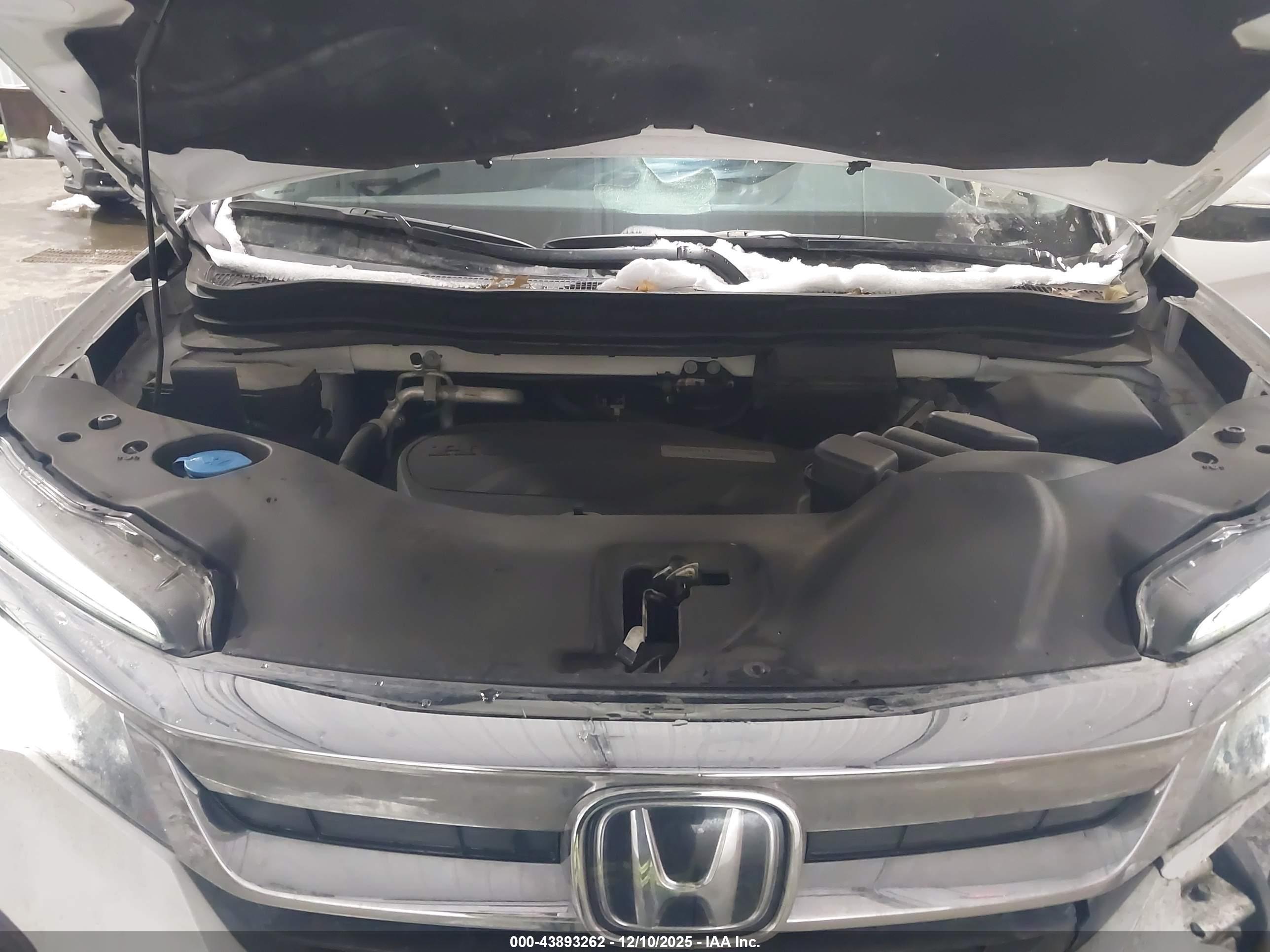 HONDA PILOT image 10