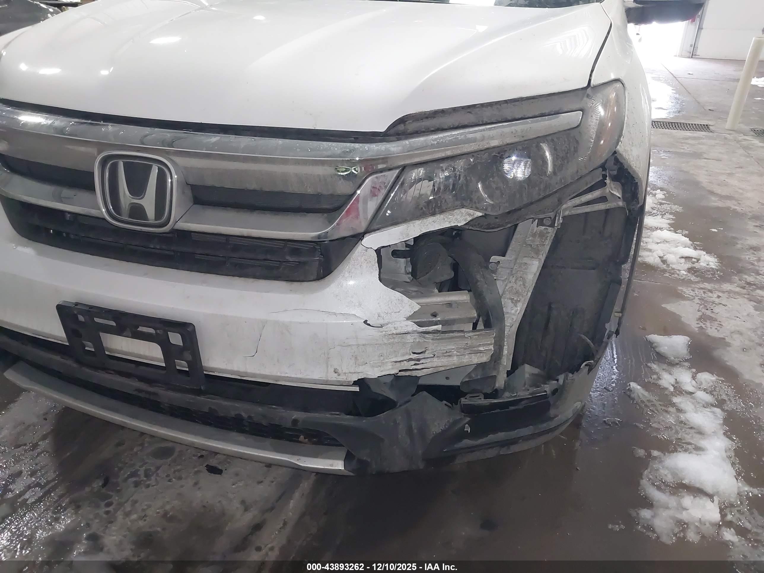 HONDA PILOT image 6
