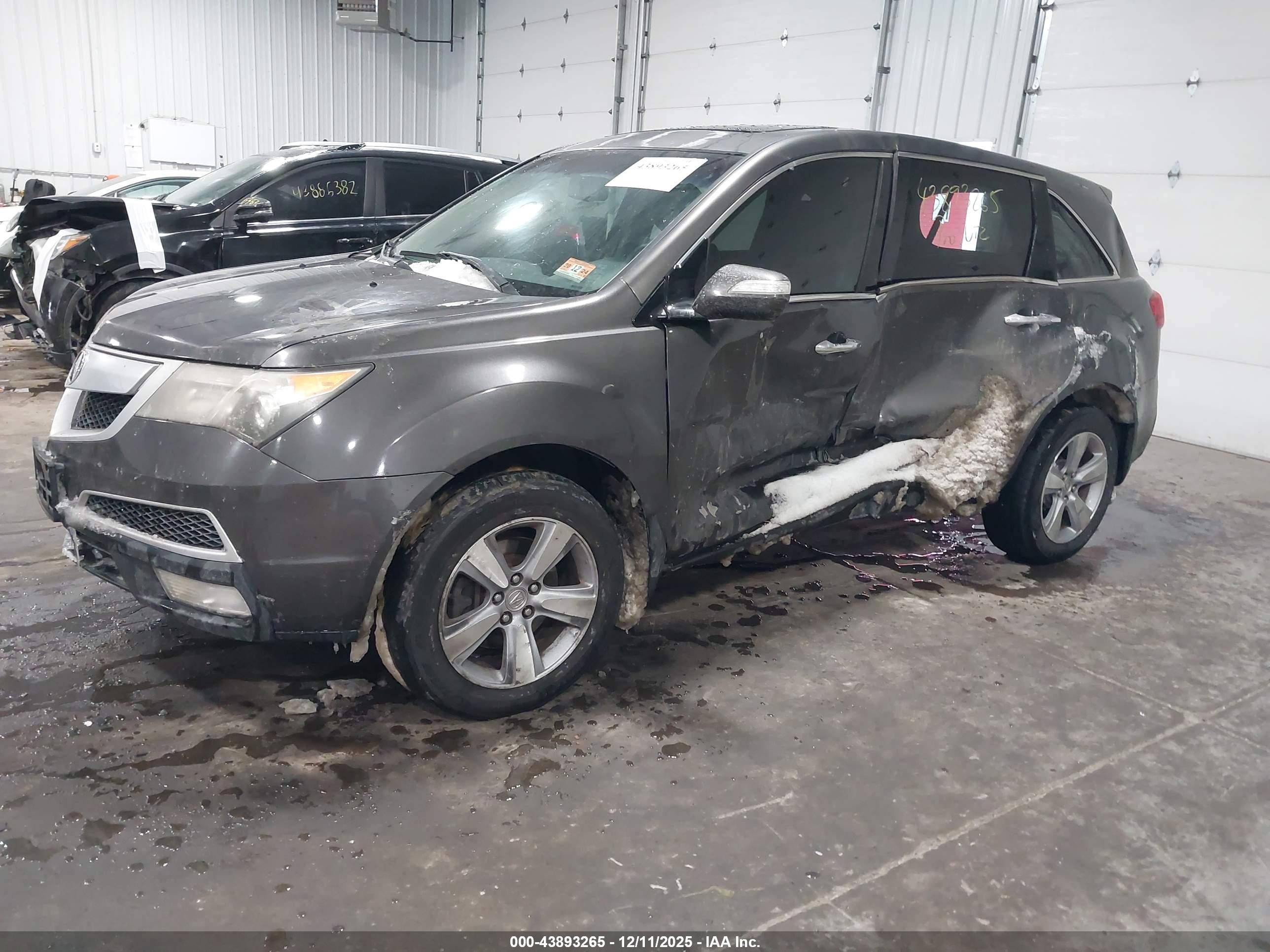 ACURA MDX image 2