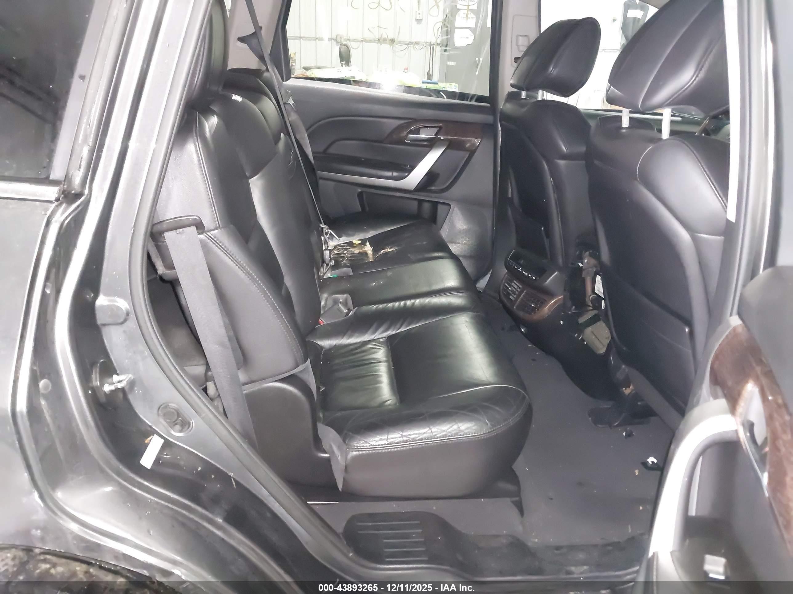 ACURA MDX image 8