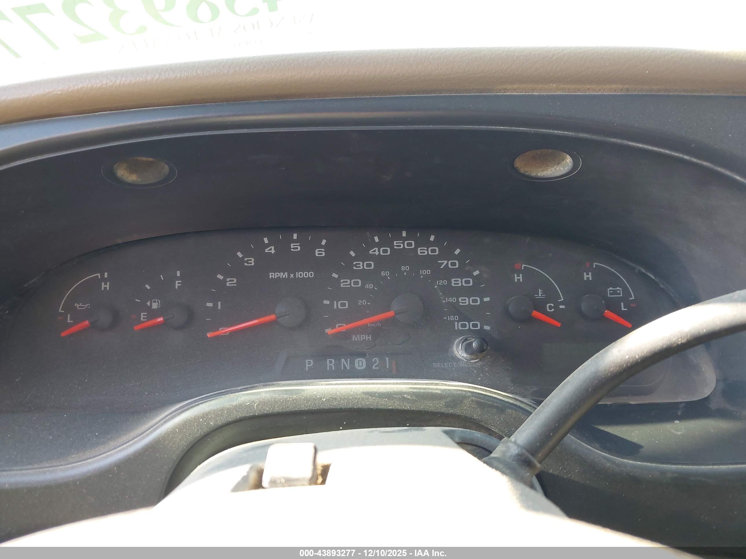 FORD E-350 image 7