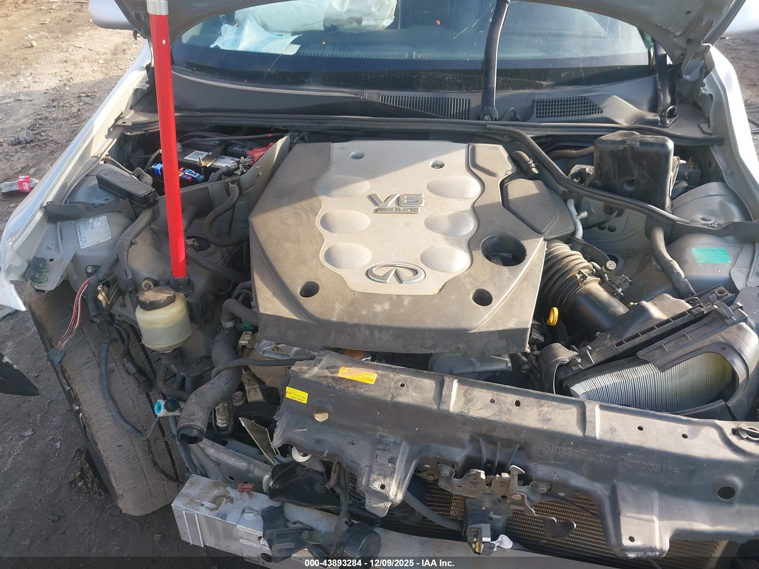 INFINITI G35 image 10
