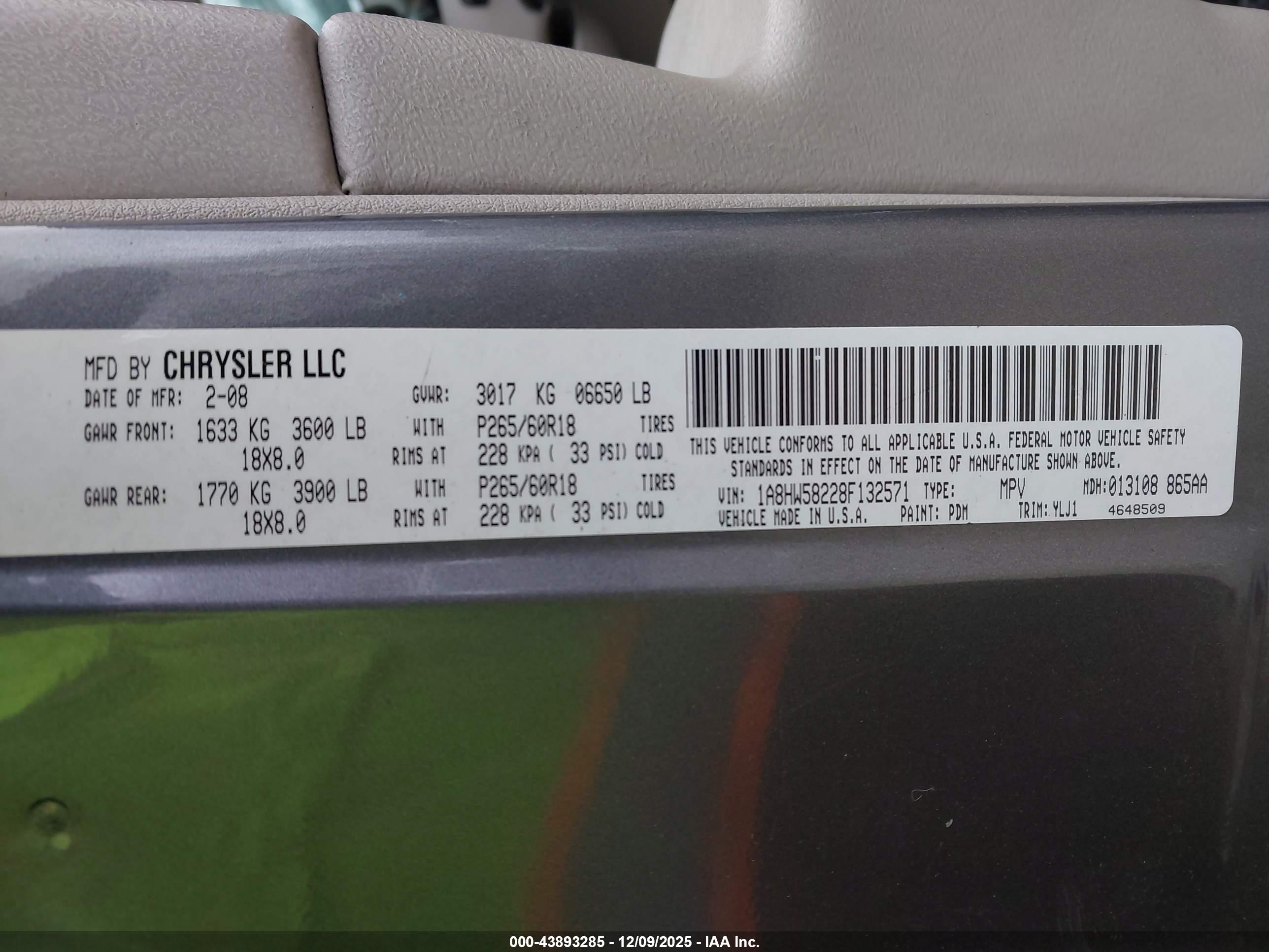 CHRYSLER ASPEN image 9