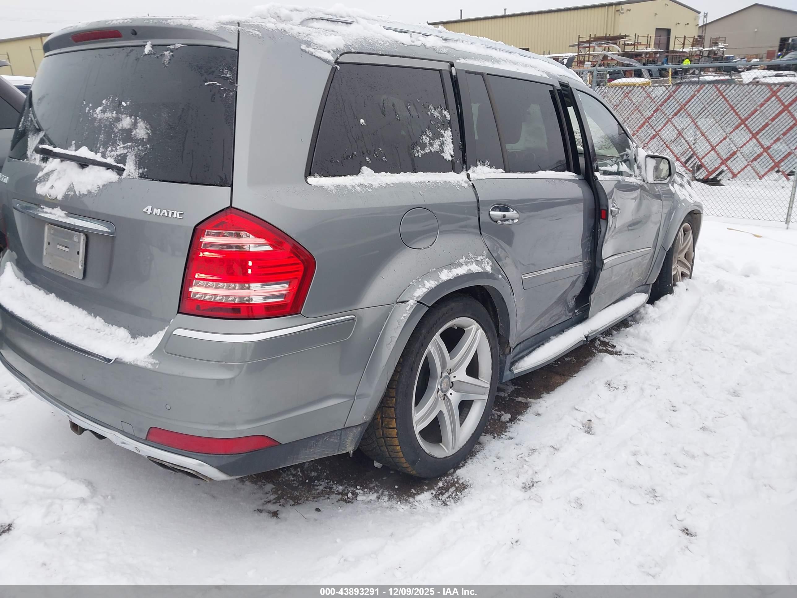 MERCEDES-BENZ GL image 4