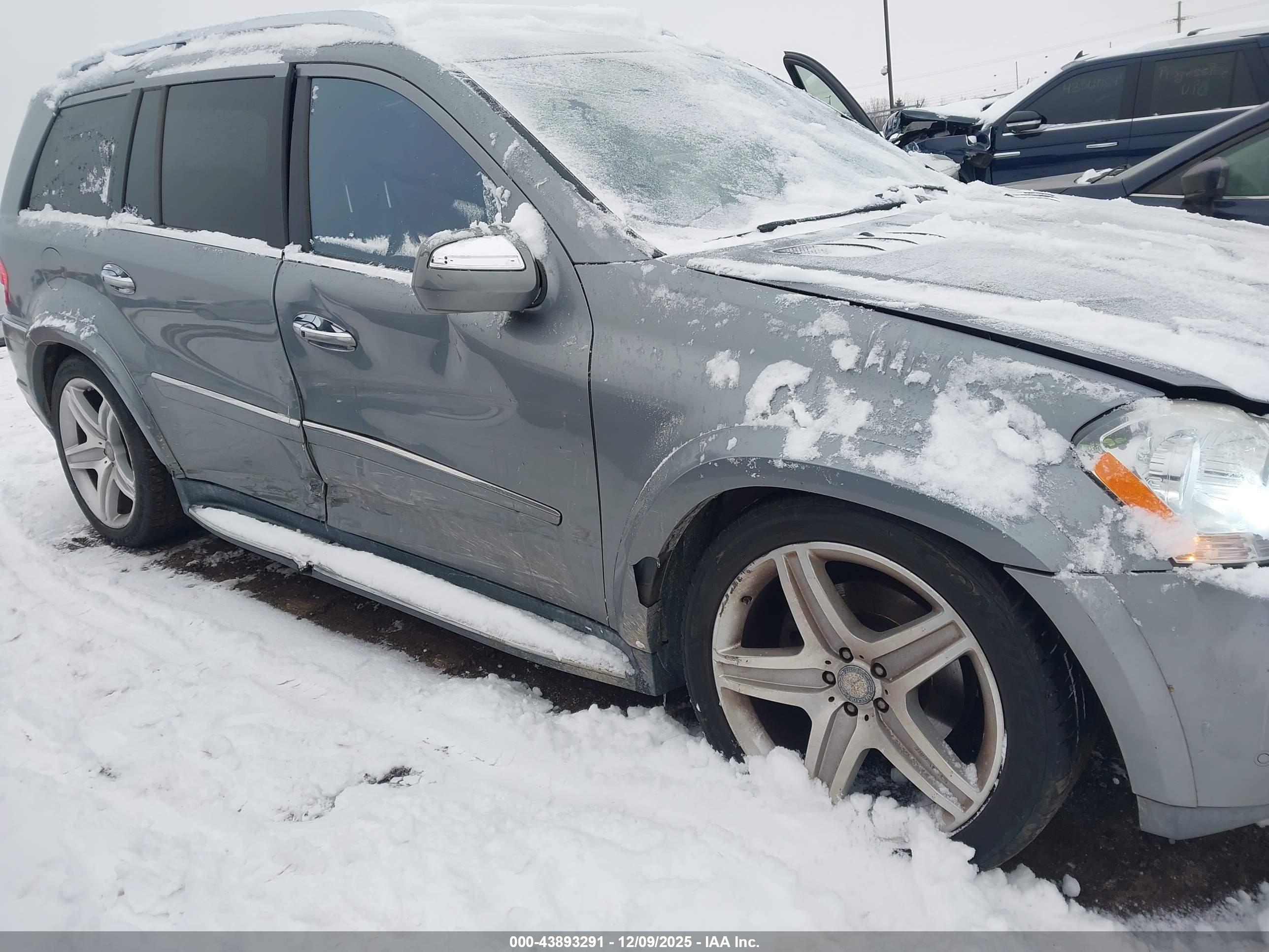 MERCEDES-BENZ GL image 6